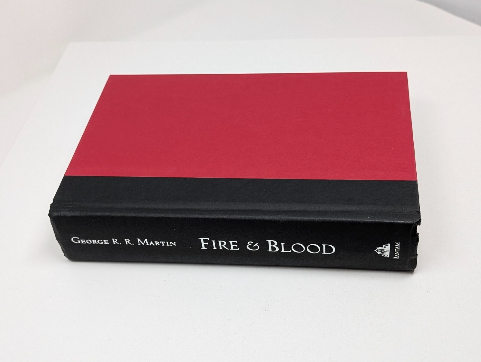 George R.R. Martin – Fire & Blood 1st Ed 1st Printing US Edition, HC, VG
