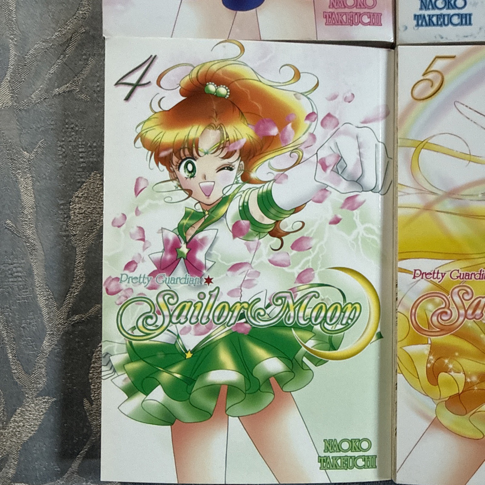 Sailor Moon Manga Books Vols. 1 2 3 4 5 6 Naoko Takeuchi- Kodansha English Books