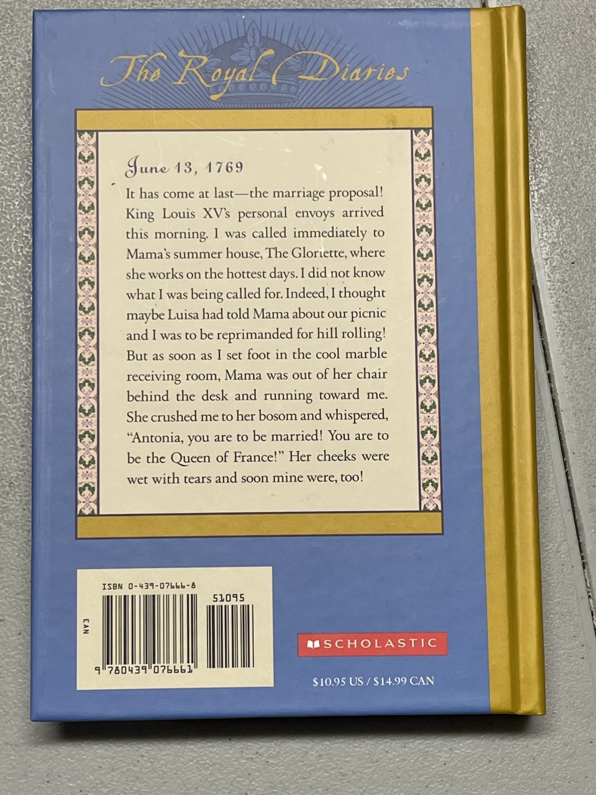 BOXED SET 4 Royal Diaries Elizabeth I Marie Antoinette Isabel Cleopatra HC Books