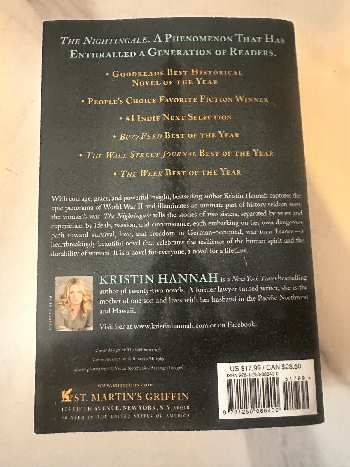 The Nightingale: A Novel – Paperback Book Hannah, Kristin