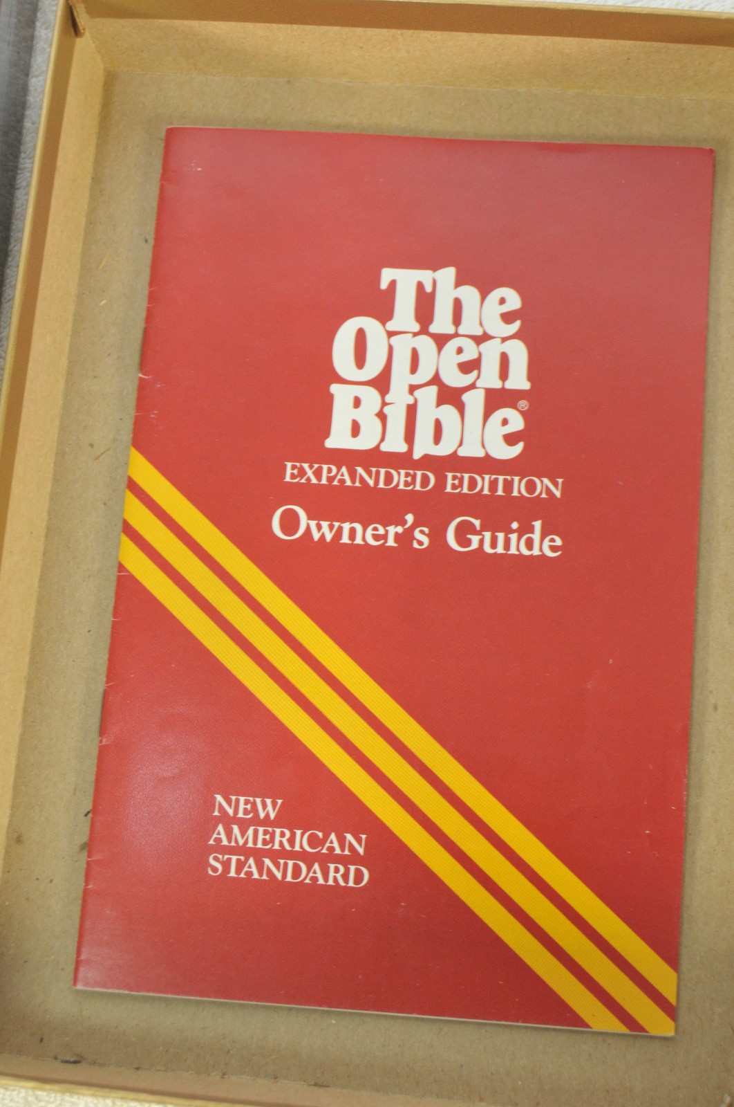 The Open Bible Expanded Edition NASB Brown Genuine Leather RL 1985 Nelson 976BR