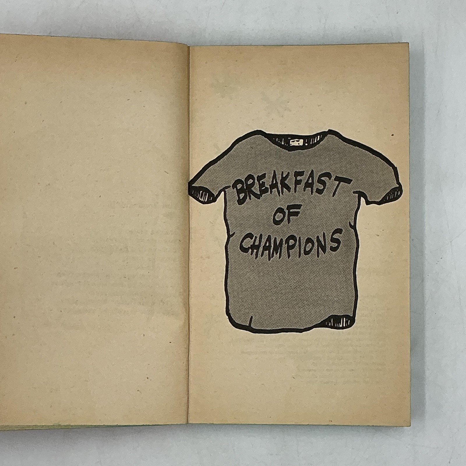 Vintage Breakfast Of Champions Kurt Vonnegut Jr Novel PB Red 1975 USA Satire