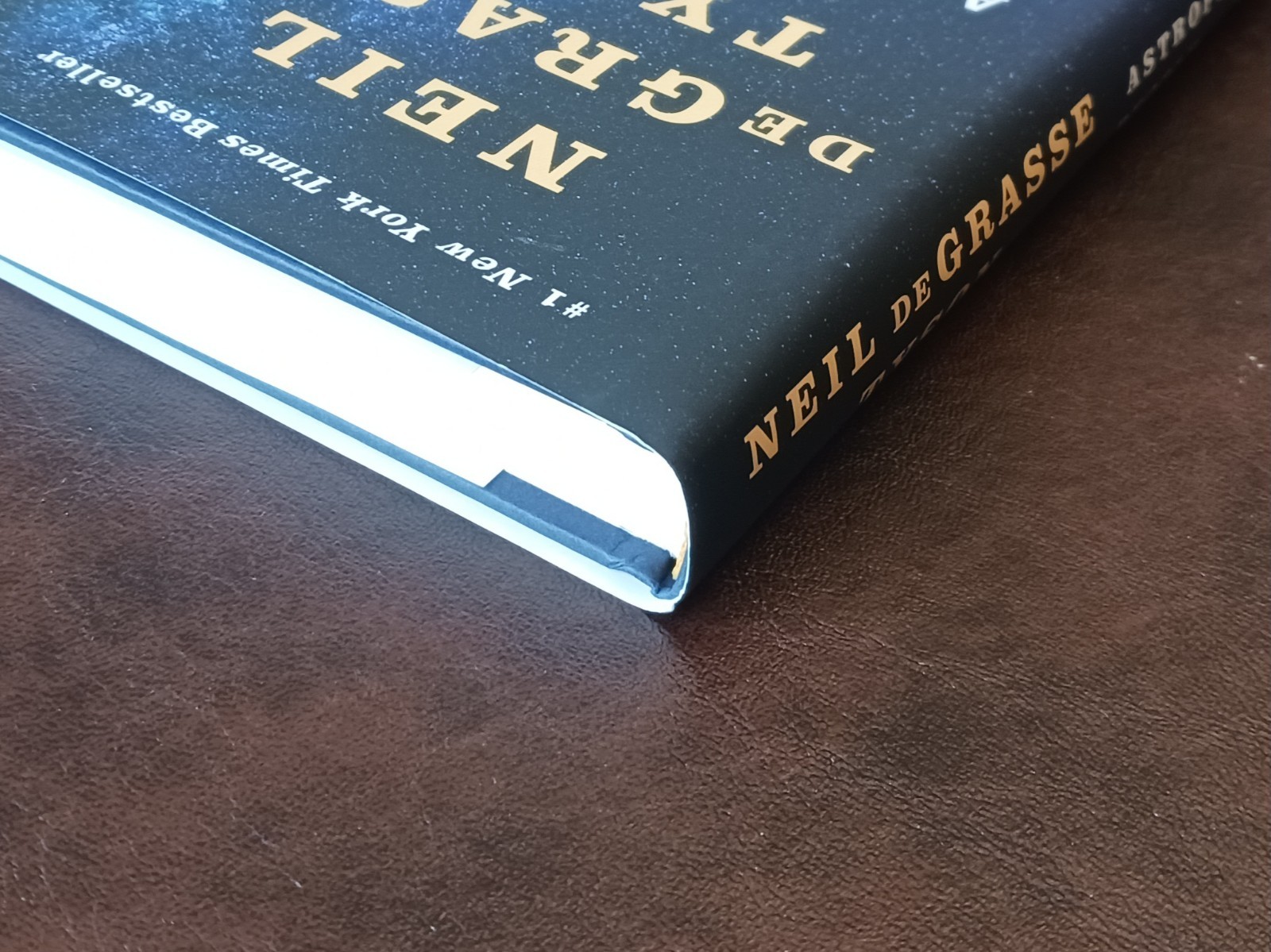 SIGNED Neil deGrasse Tyson Autographed Book – Astrophysics for People in a Hurry