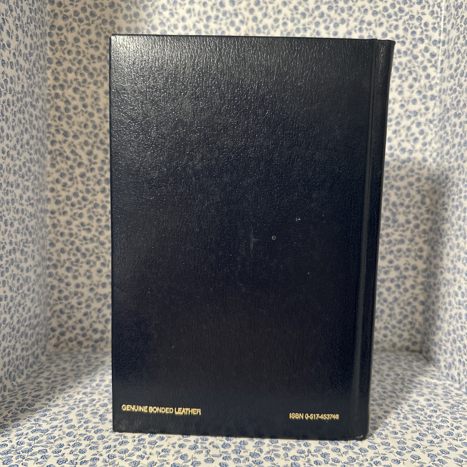 THE COMPLETE BROTHERS GRIMM FAIRY TALES, 1981 Chatham River Press. Lovely Cover.