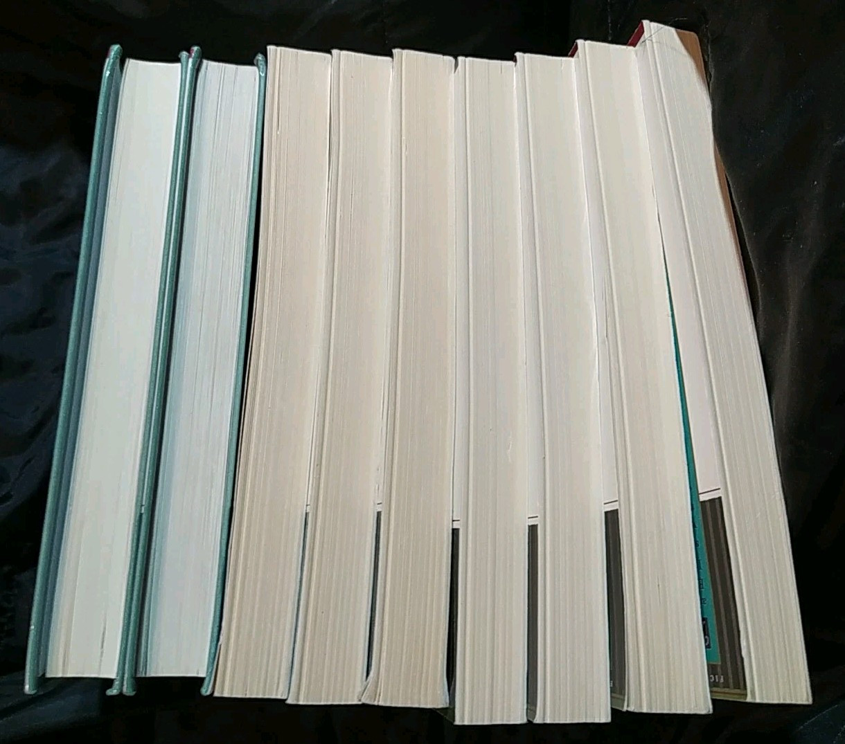 A FAREWELL TO ARMS HEMINGWAY CLASSROOM SET 9 BOOKS PB & HB WW1 CLASSIC 1995