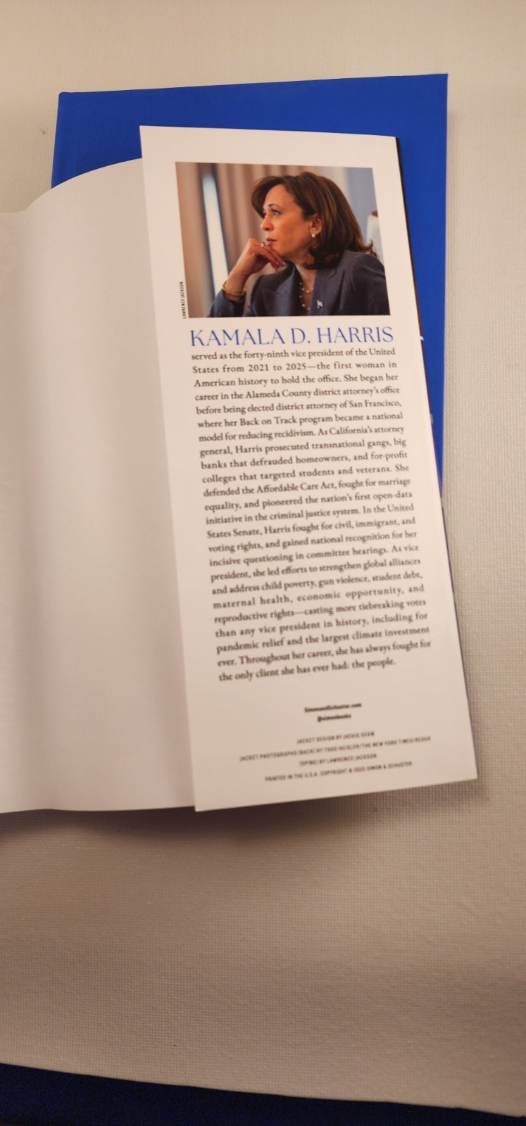 Kamala Harris 107 Days Signed First Edition Autograph Book