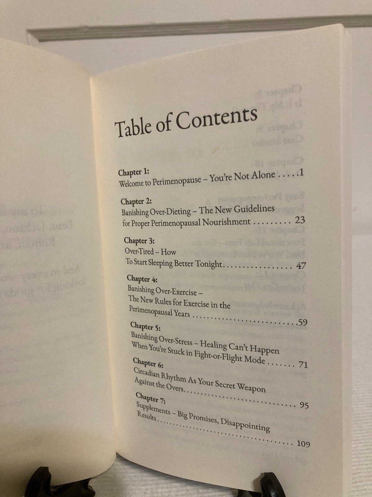Easy Perimenopause: The Essential Guide to Modern Midlife (PB, 2025, Like New)