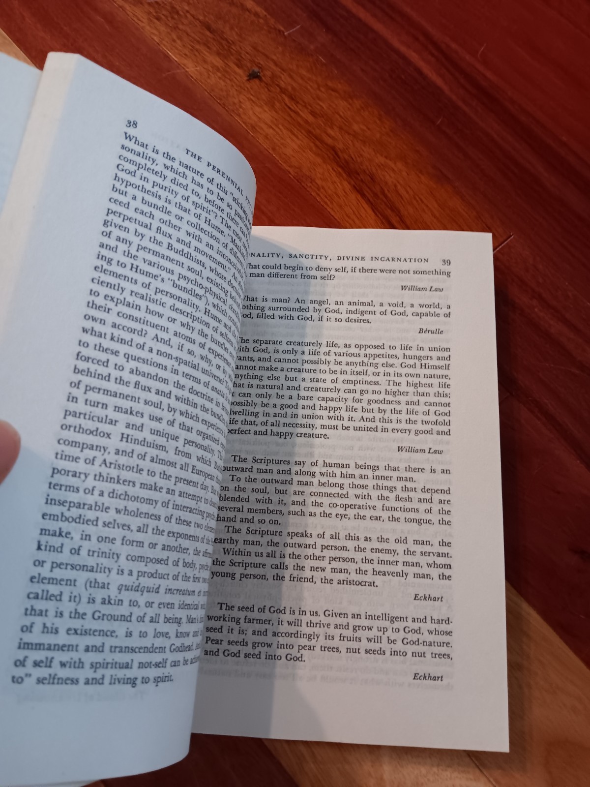 The Perennial Philosophy – Paperback By Aldous Huxley