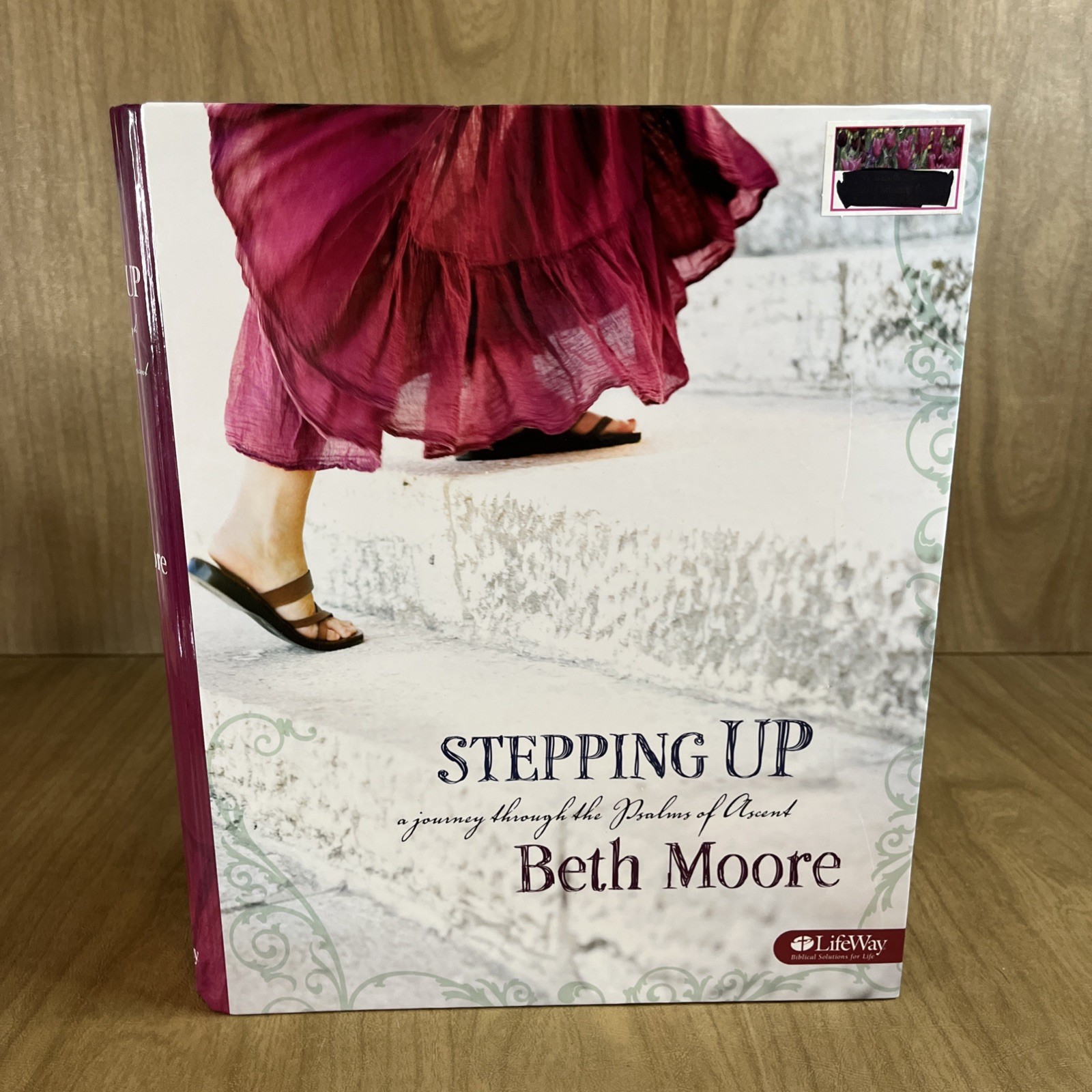 Stepping Up Leader Kit: A Journey Through the Psalms of Ascent Beth Moore