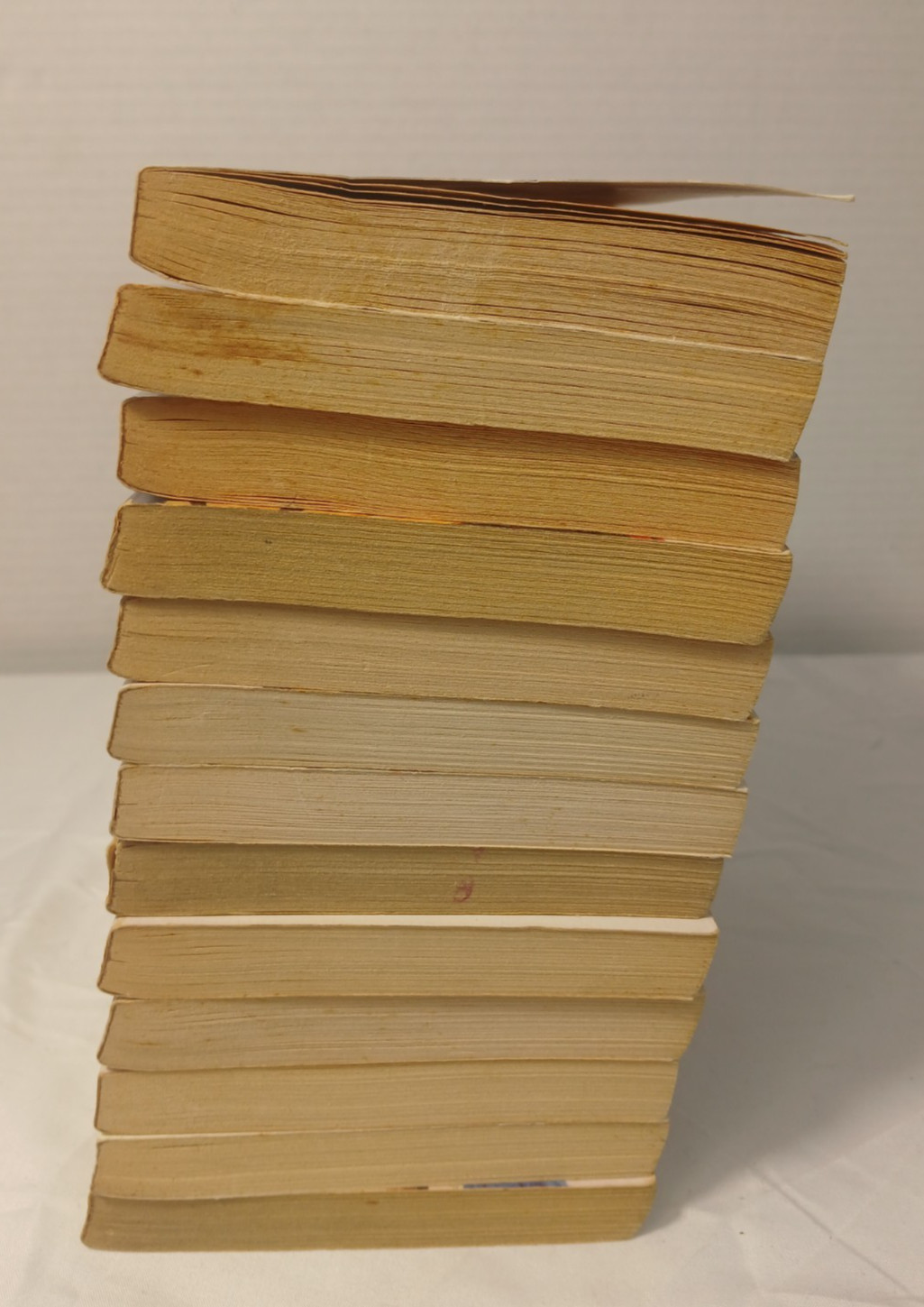 Lot of 13 The Gunsmith – J. R. Roberts – Books 131-134, 136, 138,0140-143, +3