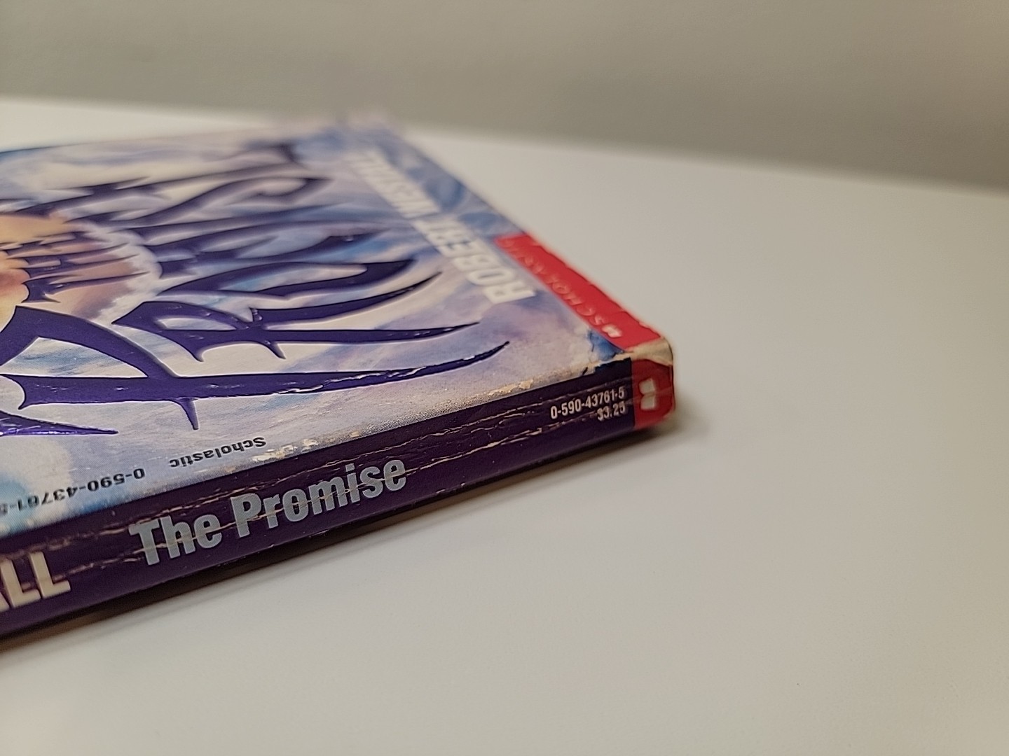 SCHOLASTIC thrillers 1990s The Claw The Stalker by Westall Cargill Ellis Smith