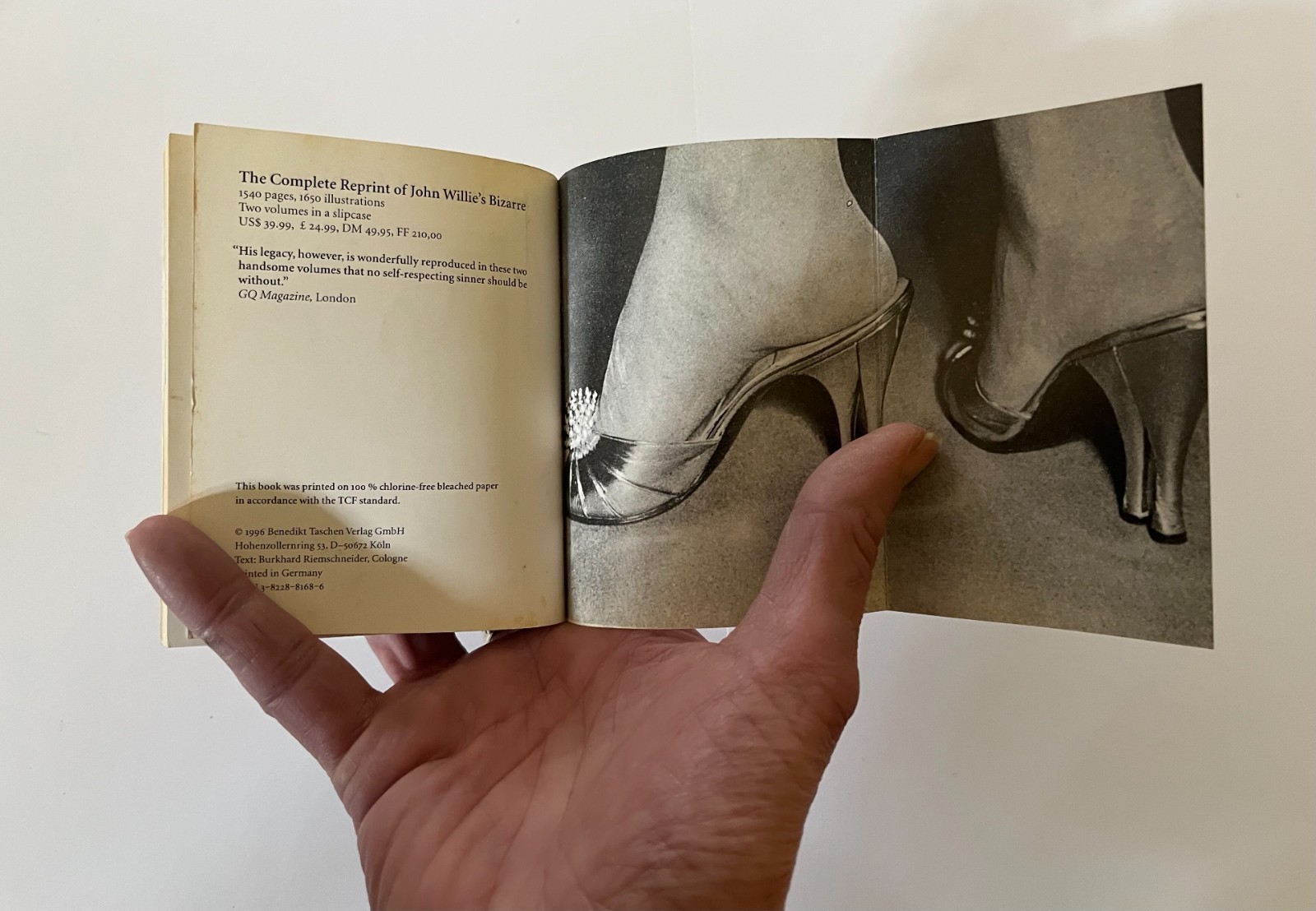 John Willie’s Bizarre [Amuse-gueule]. Taschen Mini-Book. 1996.