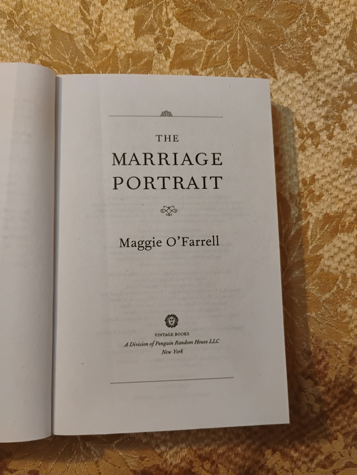 The Marriage Portrait by Maggie O’Farrell ~ 2022 Vintage Books Paperback Novel