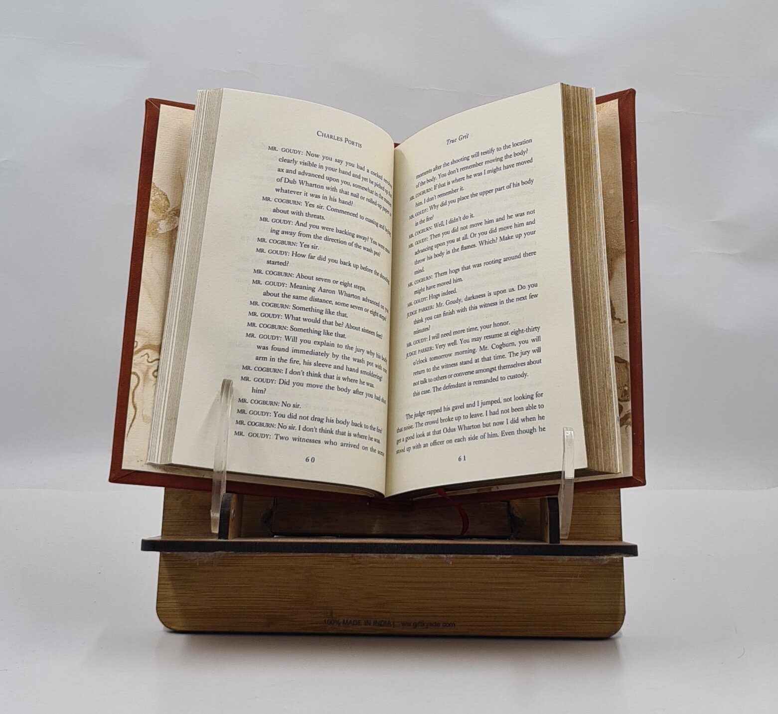 True Grit by Portis, Charles [PREMIUM LEATHER BOUND]
