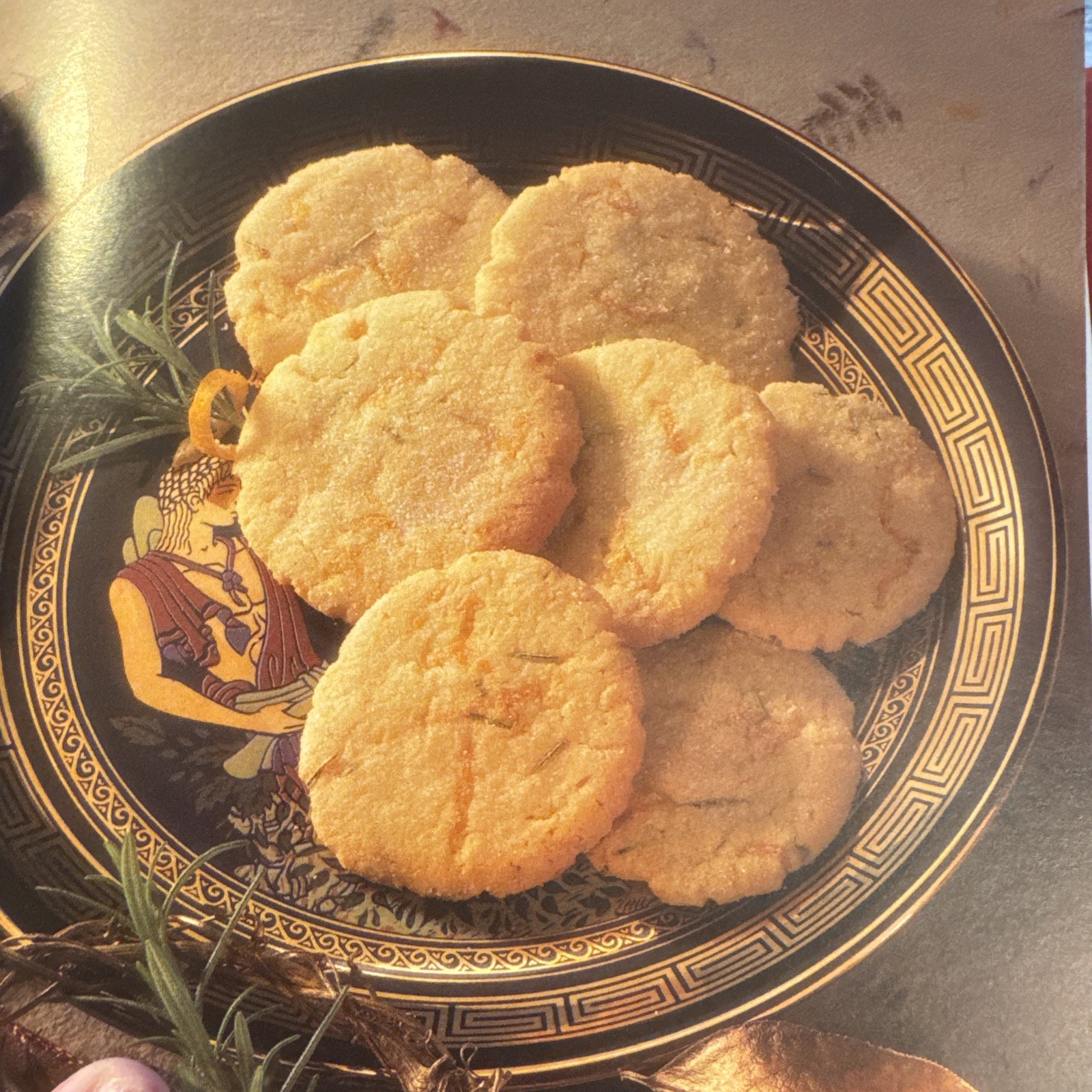 Classic Christmas Cookies: Dozens of Classic Recipes Hardback Book 77 pages
