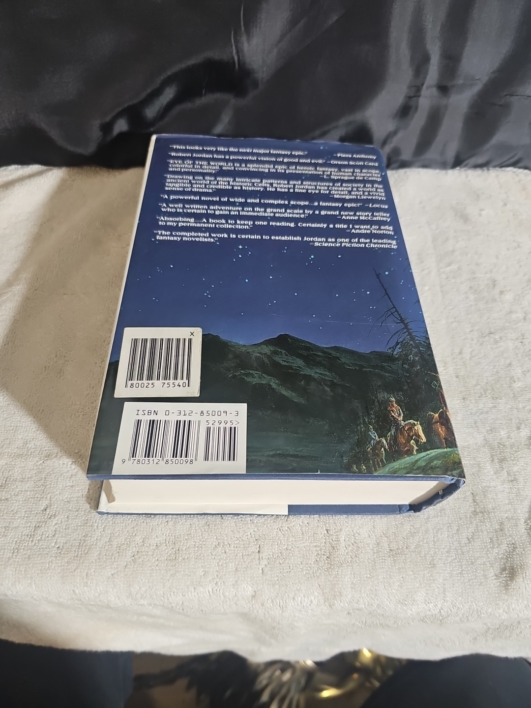 The Eye of the World by Robert Jordan – 1st Edition Hardcover! –