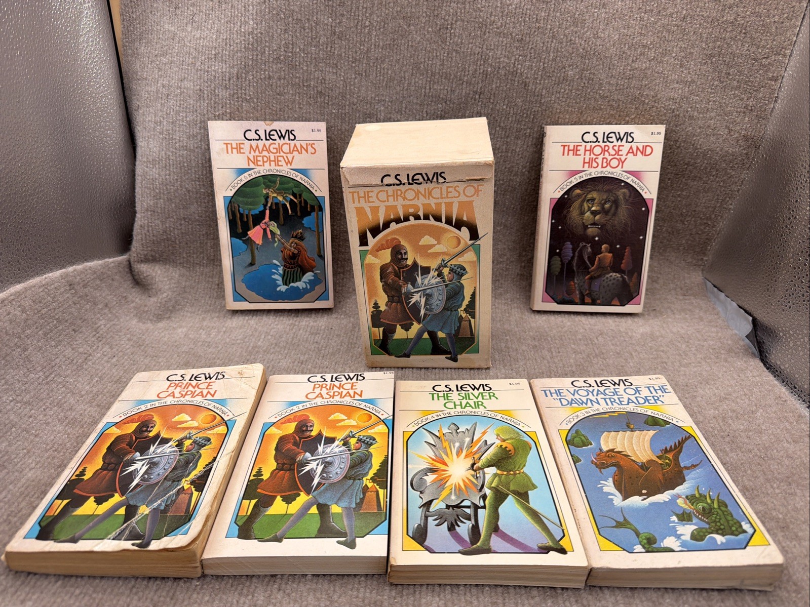 Vtg 1970’s The Chronicles of Narnia 6 Book Box Set C.S. Lewis Collier/Macmillian
