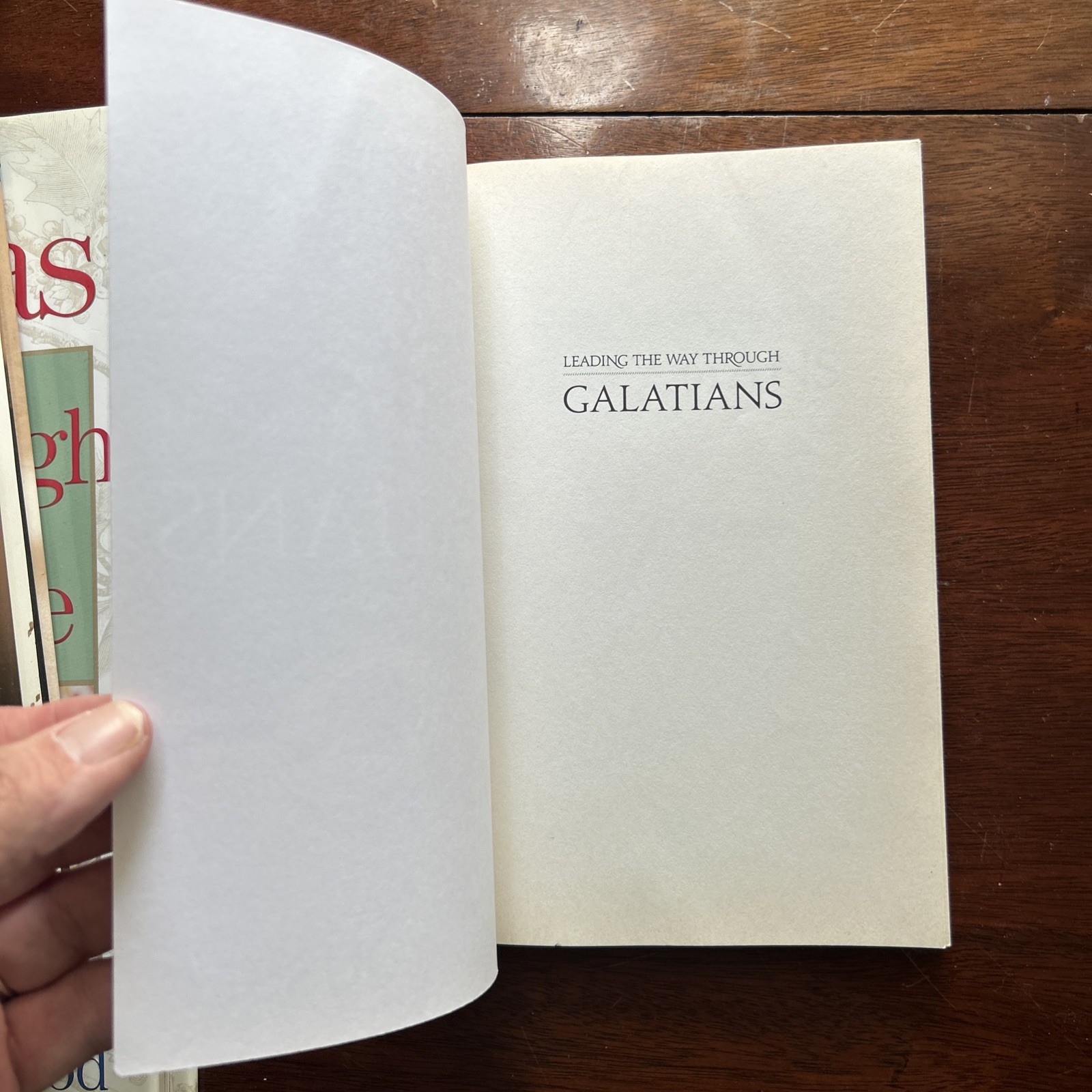 Leading the Way Through Galatians by Michael Youssef (2013, Trade Paperback) K15