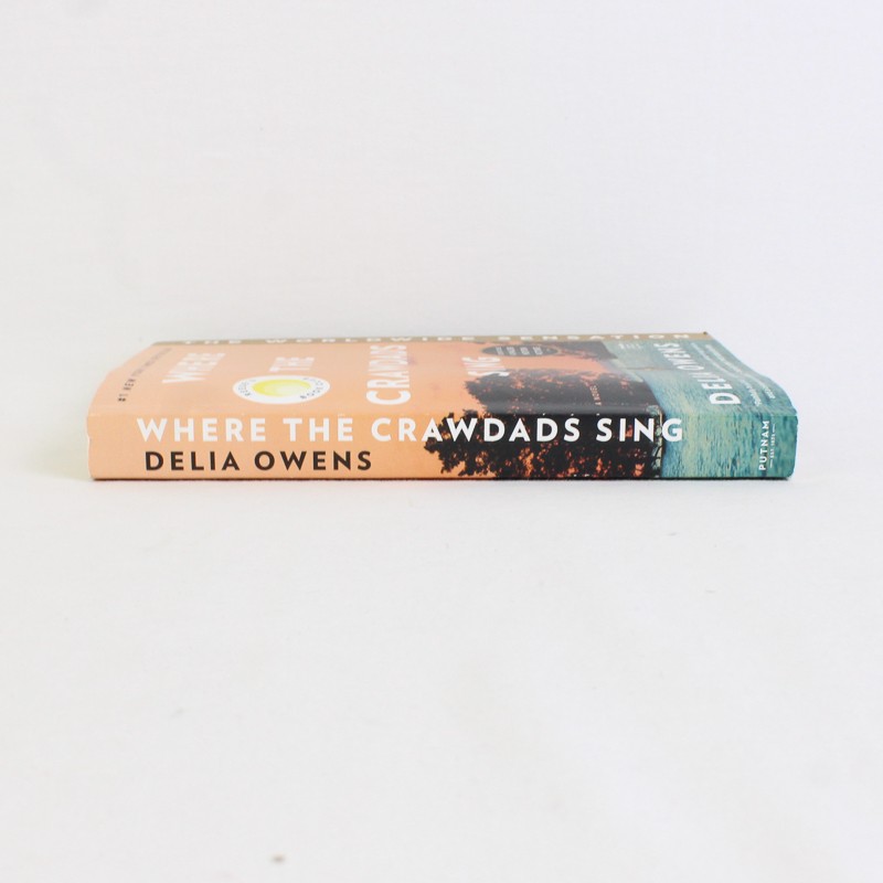 Where the Crawdads Sing by Delia Owens 2018 Paperback Good Condition