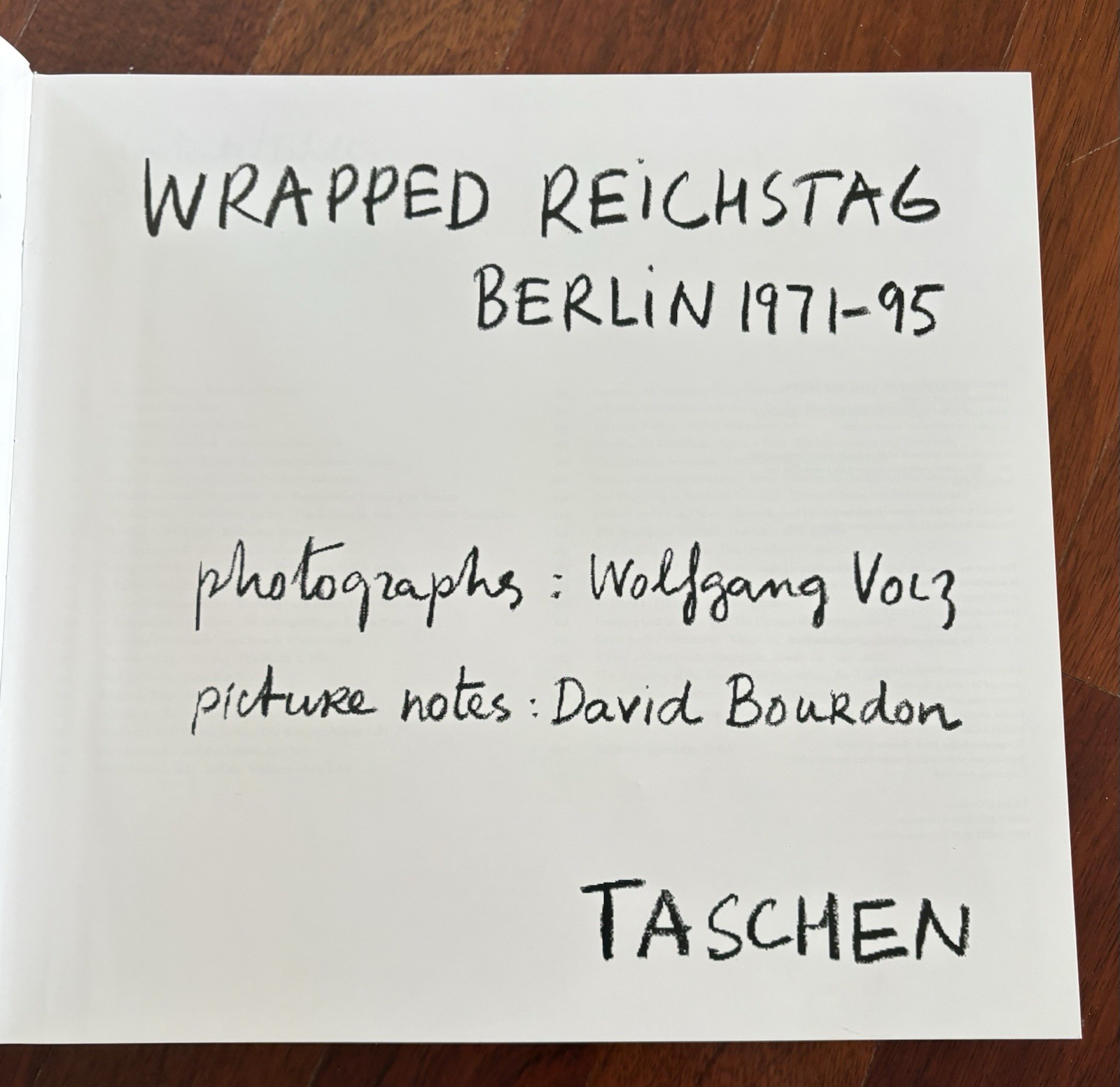 Christo and Jeanne Claude – Wrapped Reichstag, Hardcover #4306 Signed Like new