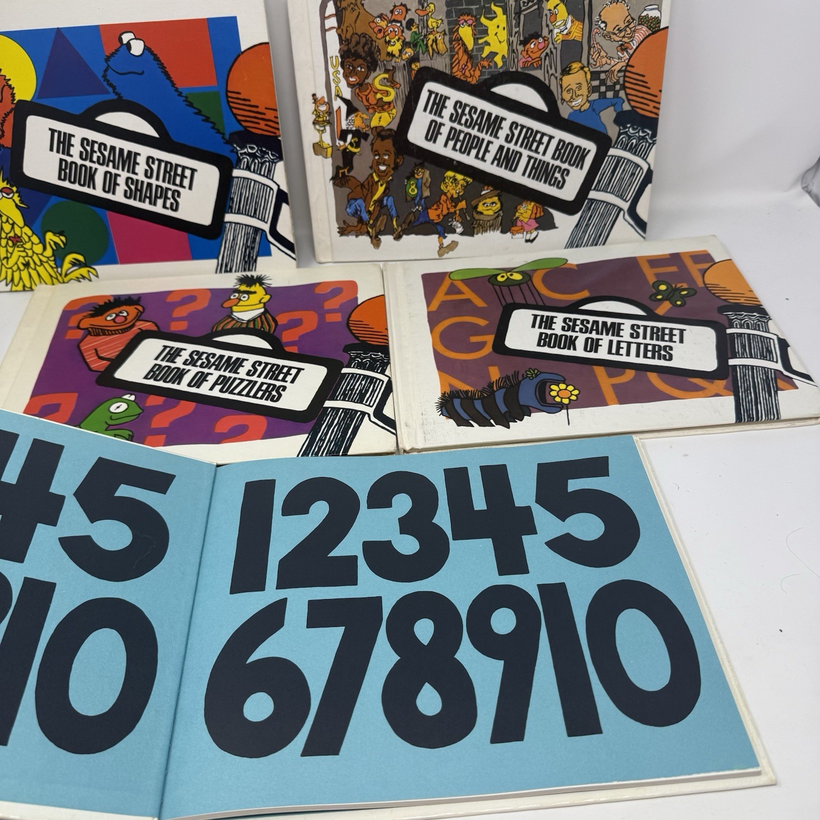Set Of 5 Vintage Sesame Street Children’s Hard Cover Books Retro 1970s