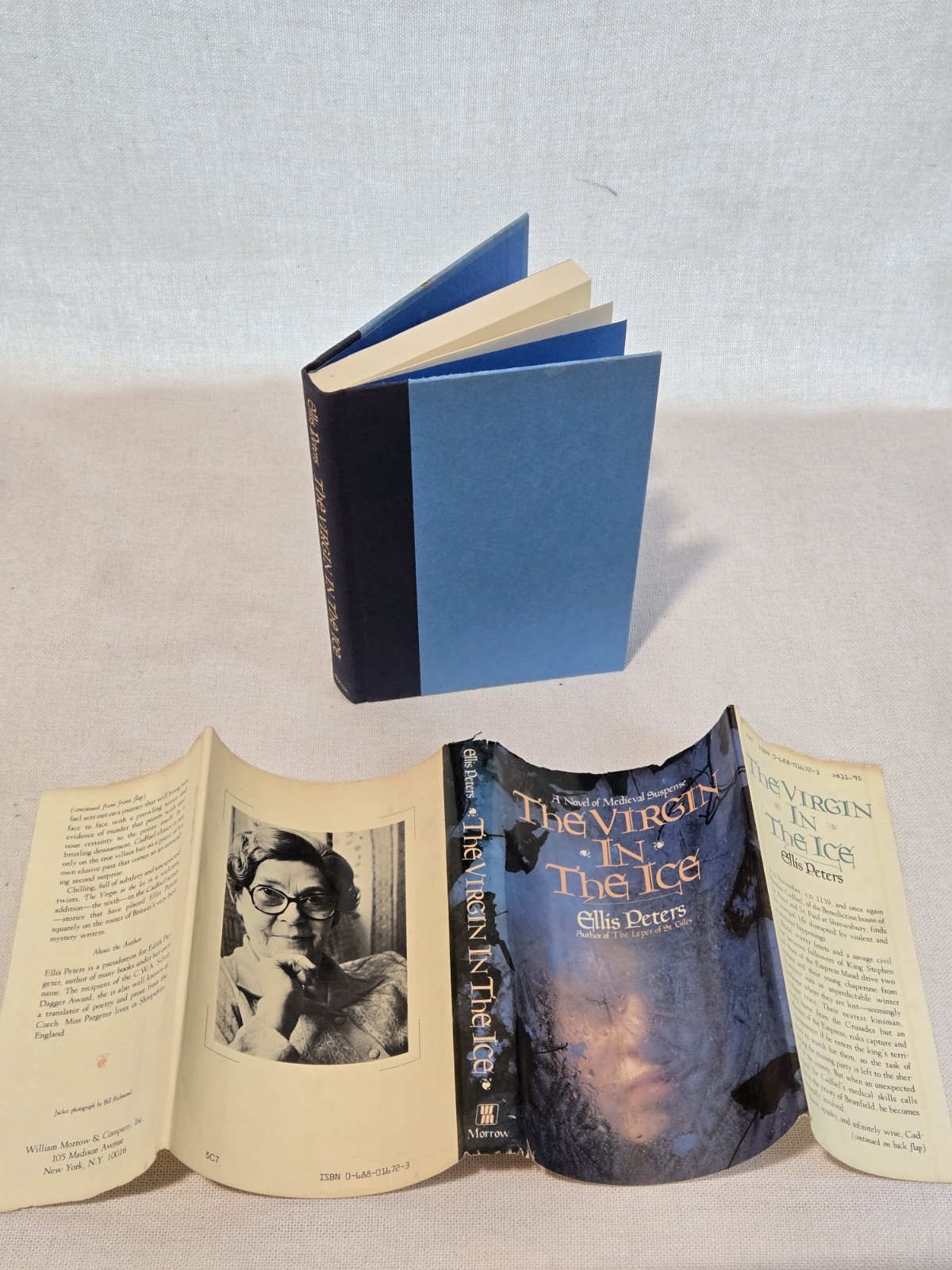 Vintage 1983 „The Virgin in the Ice“ Ellis Peters Cadfael Mystery Hardcover!