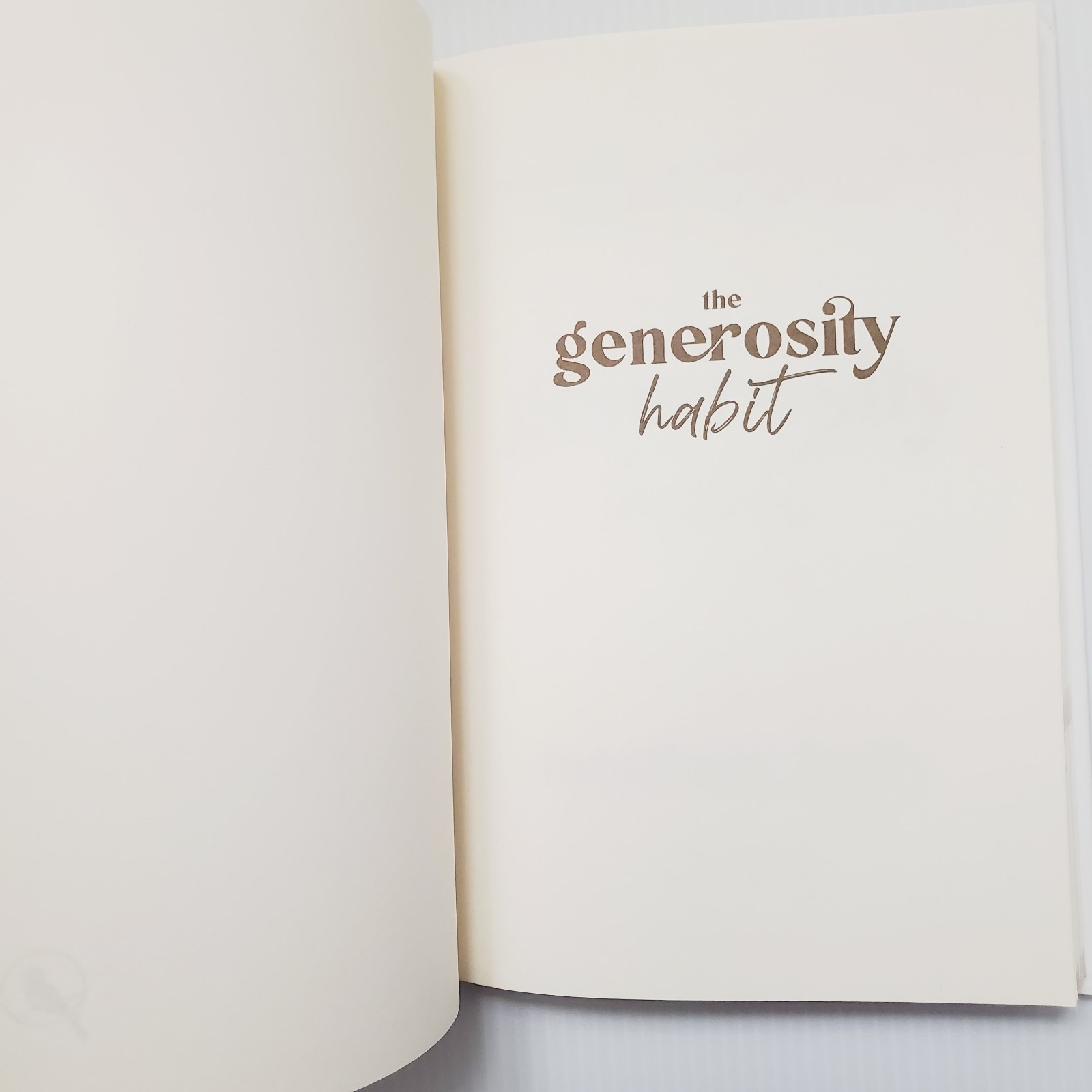 The Generosity Habit Hardcover Book By Matthew Kelly Self-Help Kindness Culture
