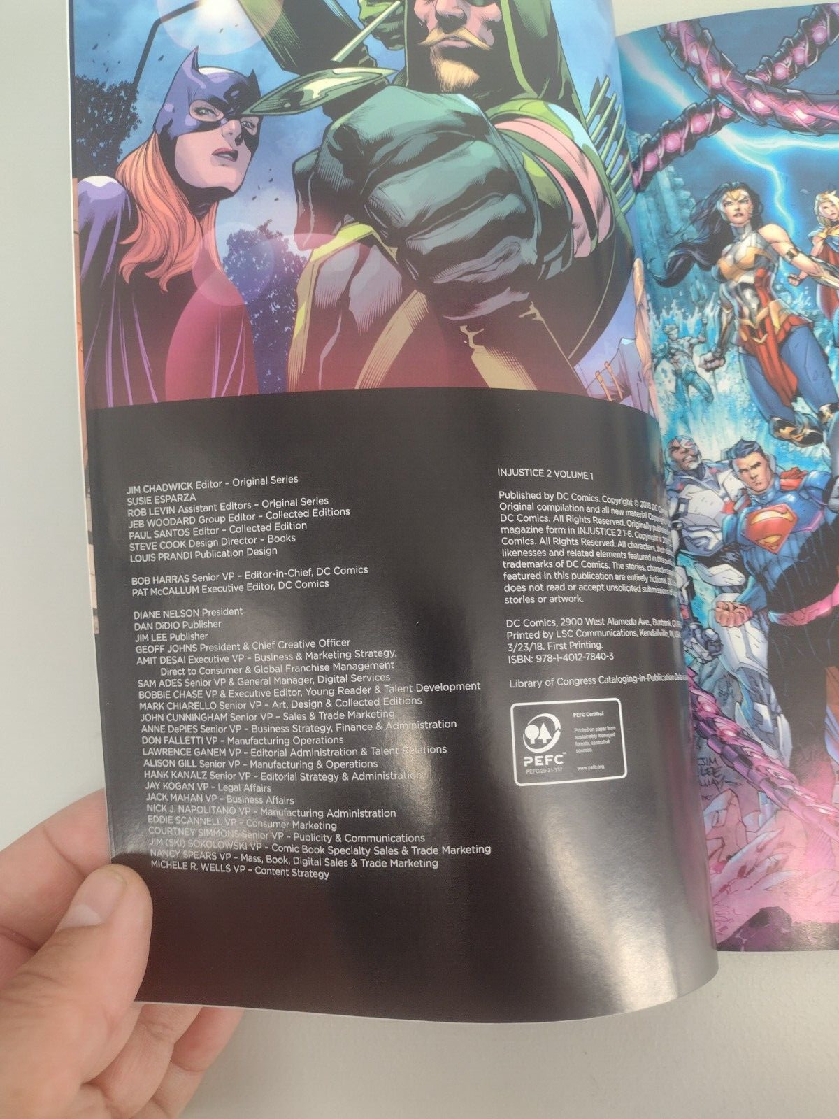 Injustice Lot of 8 – Gods Among Us Etc – DC Comics