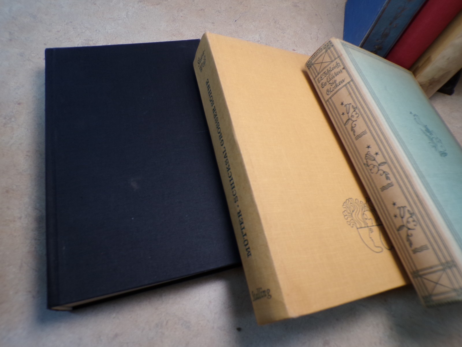 Lot of 17 Vintage German Books Bulk Lot Hardcovers Multicolored
