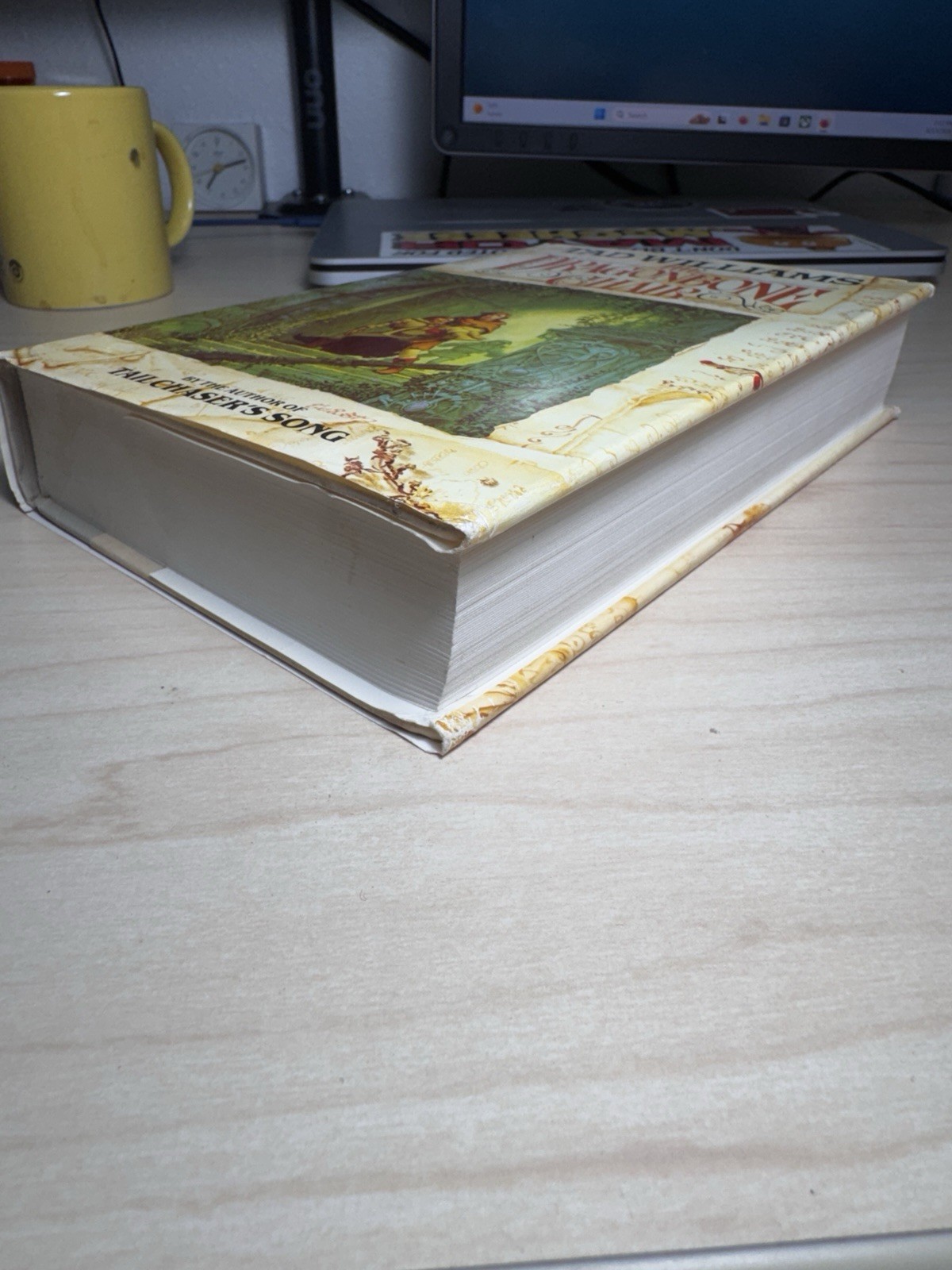 The Dragonbone Chair Memory, Sorrow, and Thorn Book 1 Tad Williams 1988