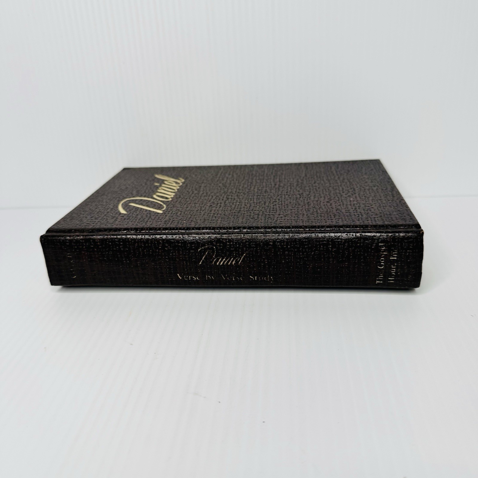 Daniel Verse by Verse Study by Oliver B. Greene 1974 Hardcover Edition