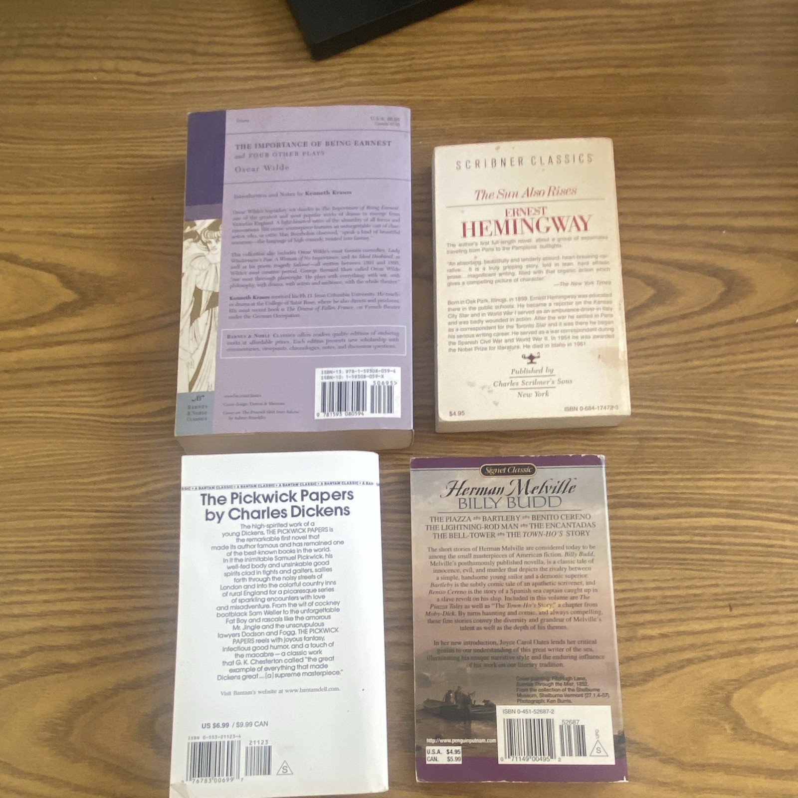 Classic Started Lot Wilde Hemingway Dickens