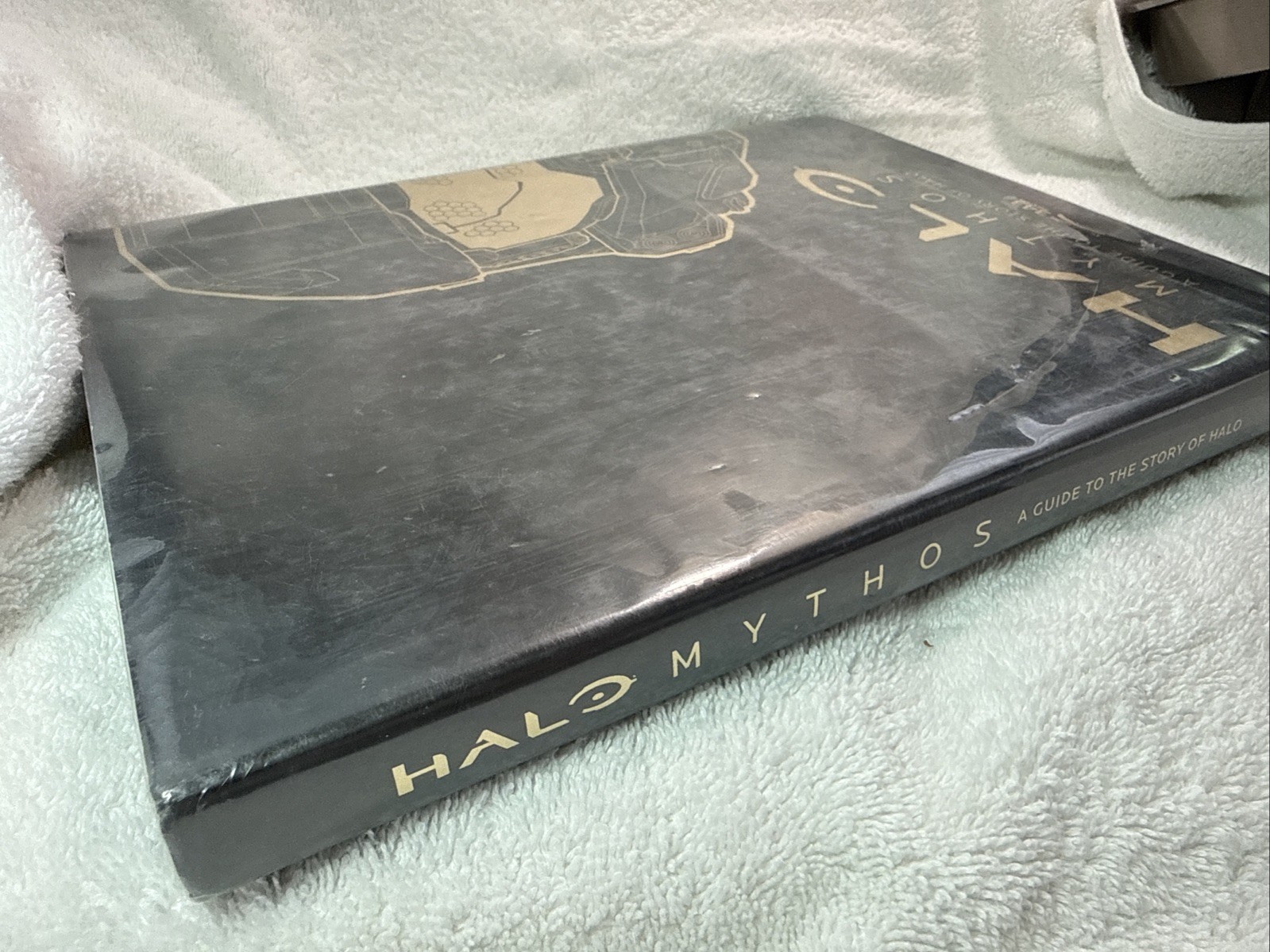 Clean Copy – Bloomsbury Art Books Halo Mythos – A Guide to the Story of Halo
