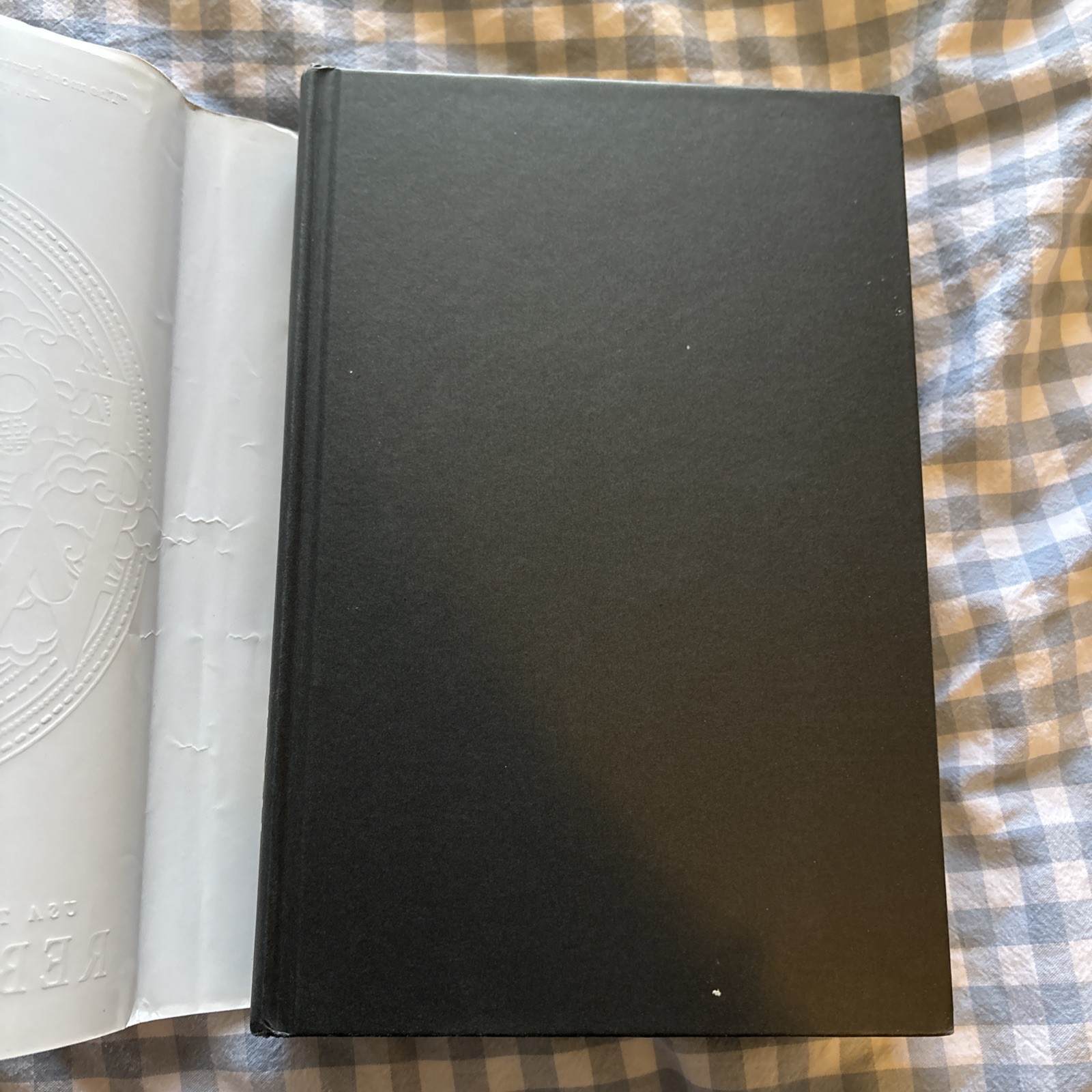 Fourth Wing First Edition with Sprayed Dragon edges
