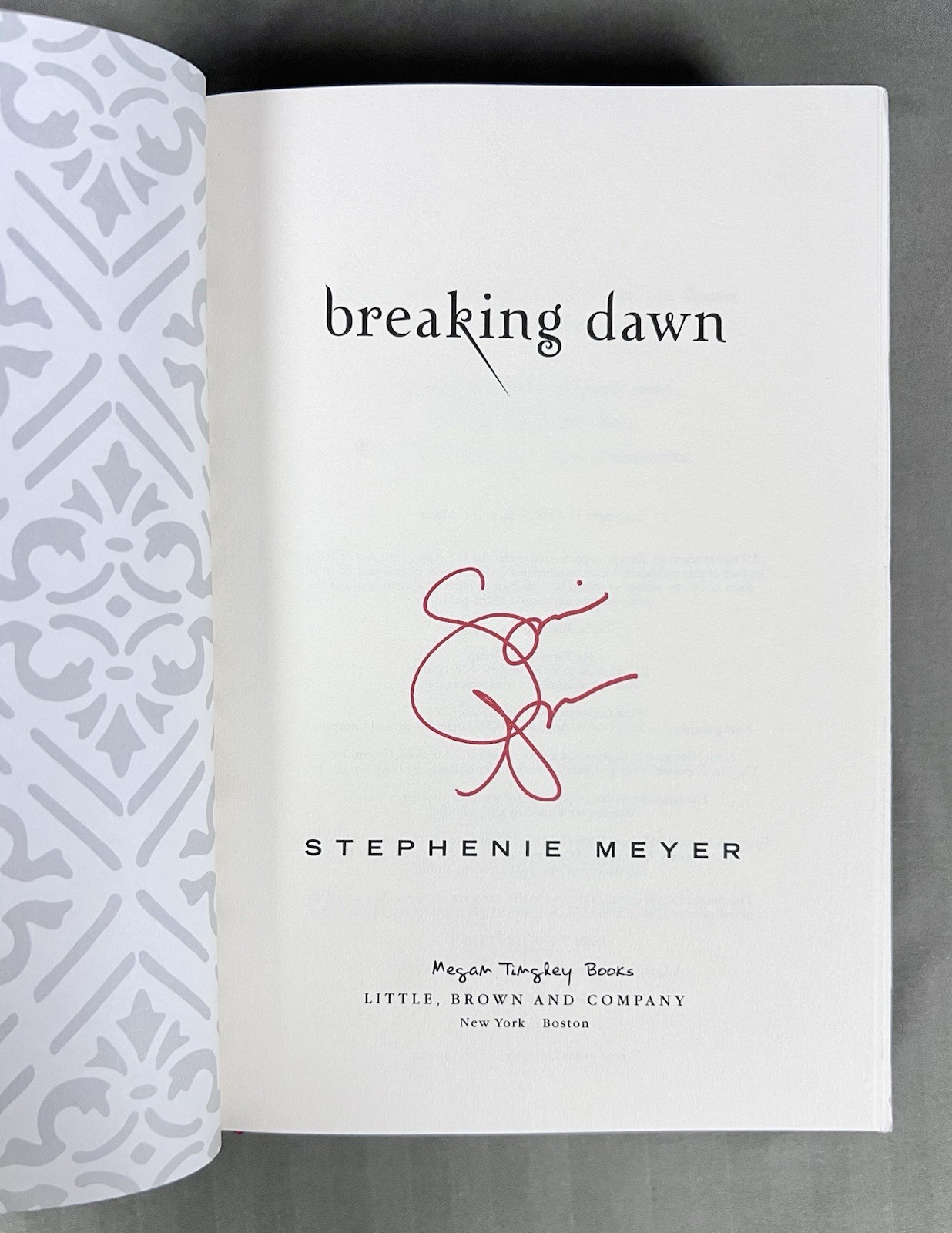 ‚Signed‘ Breaking Dawn by Stephanie Meyer – 1st Printing Collector’s Edition M2