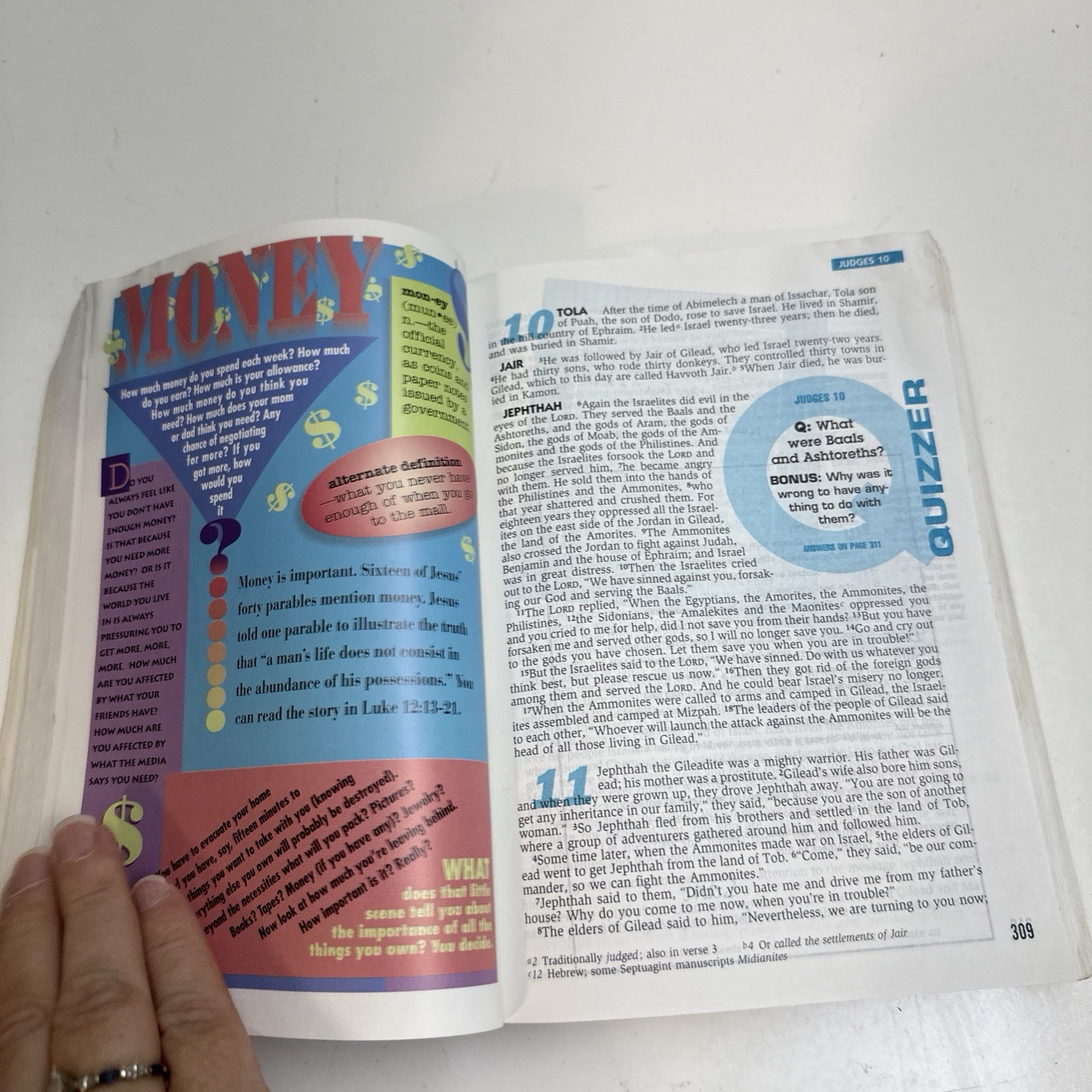📖The Teen Study Bible (Please Read Description) 📖