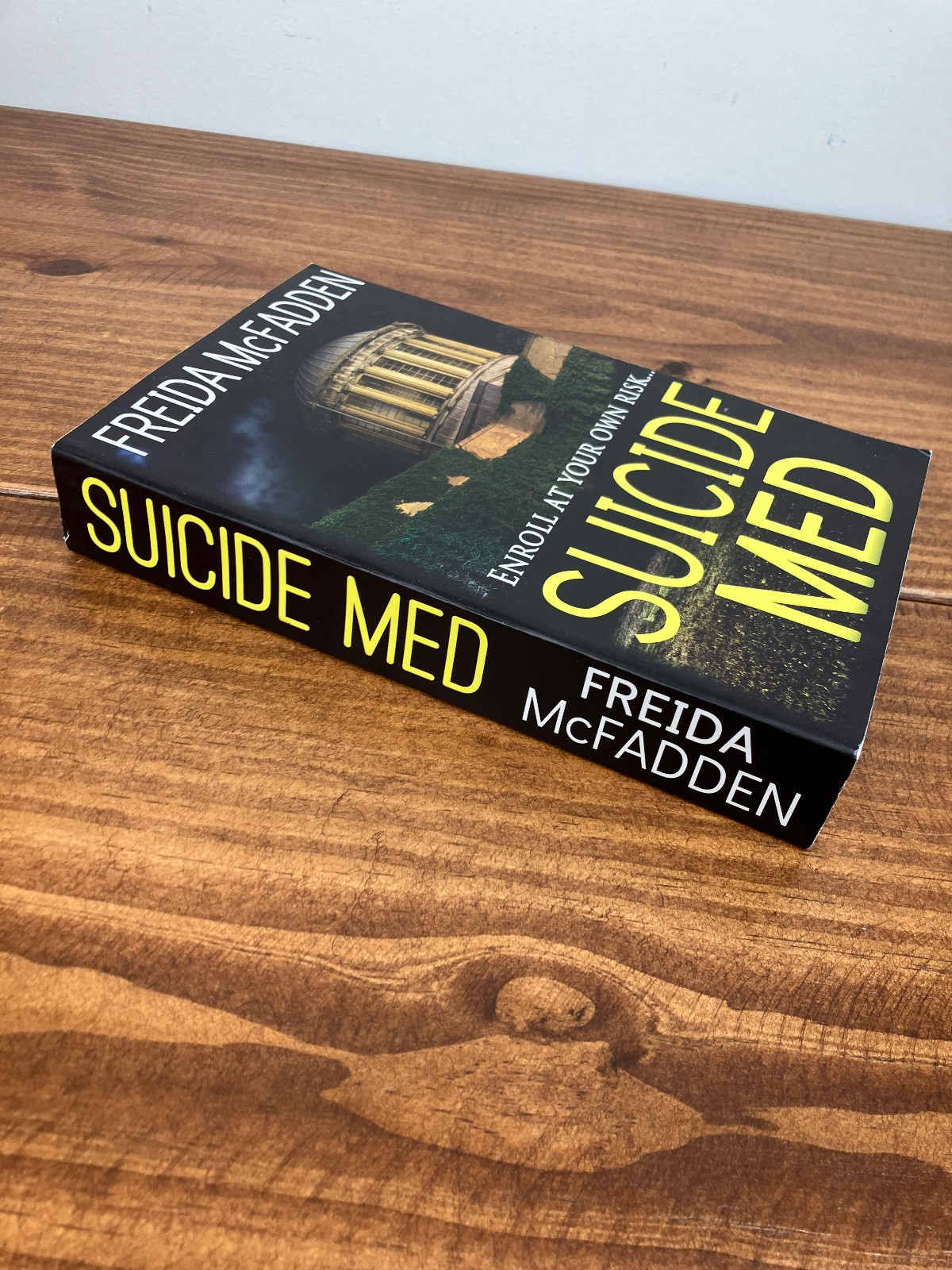 Suicide Med by Frieda McFadden Paperback Book – Out of Print Authentic Rare