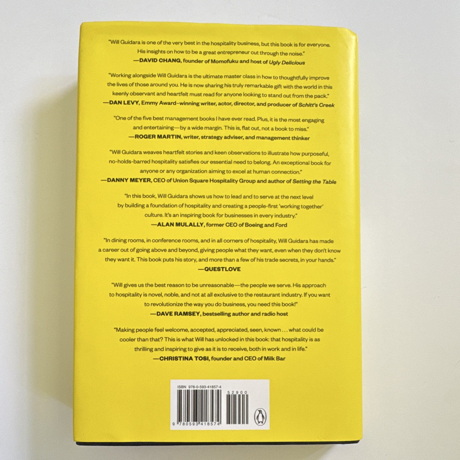 Will Guidara – Unreasonable Hospitality: Giving People More – hardcover Green