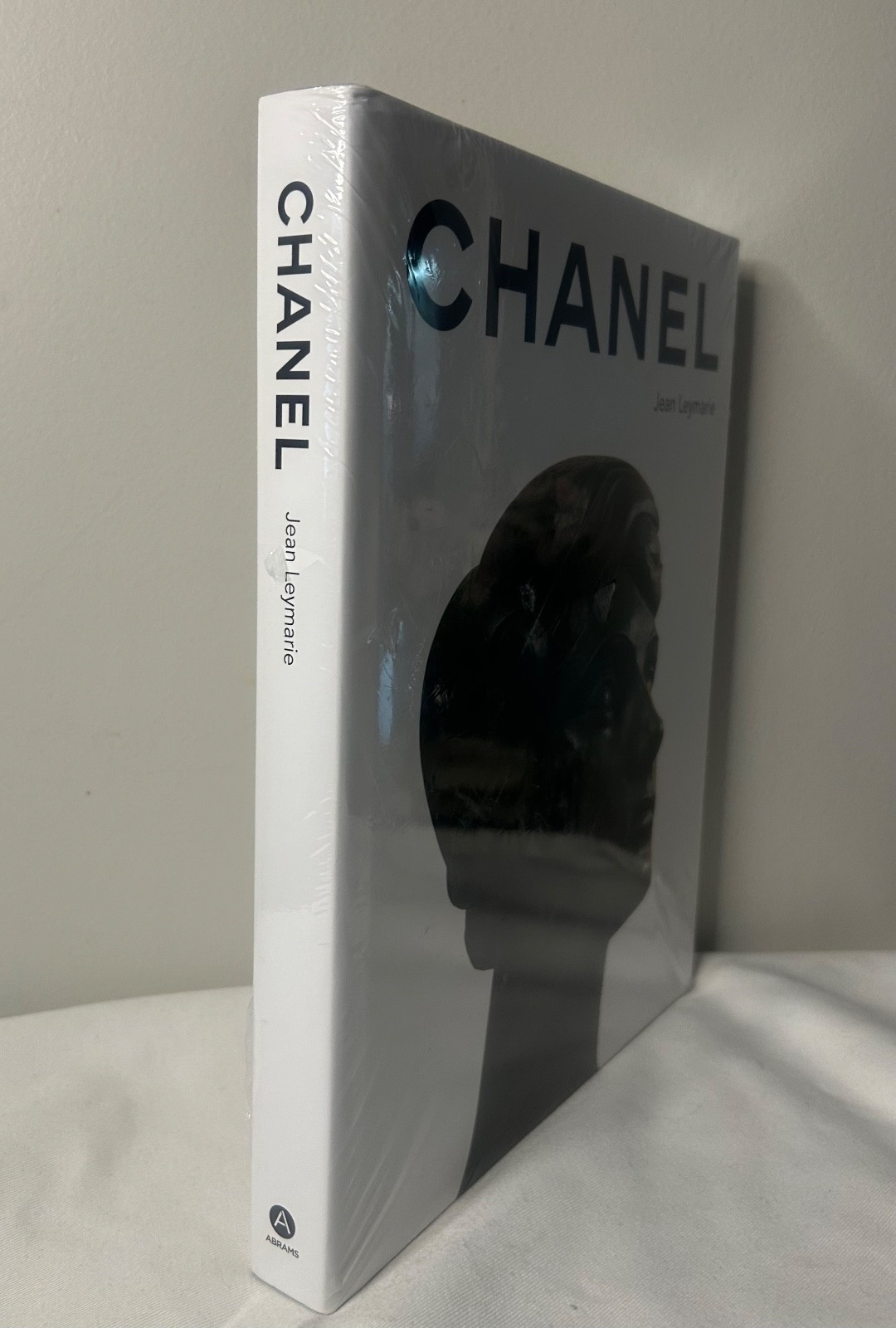 NEW ! CHANEL by Jean Leymarie Hardcover Coffee Table Book – Limited Ed.