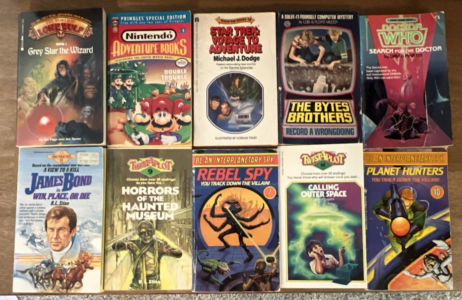 Lot of 10 Vintage CYOA Paperbacks: James Bond Find Your Fate, Twistaplot & More!
