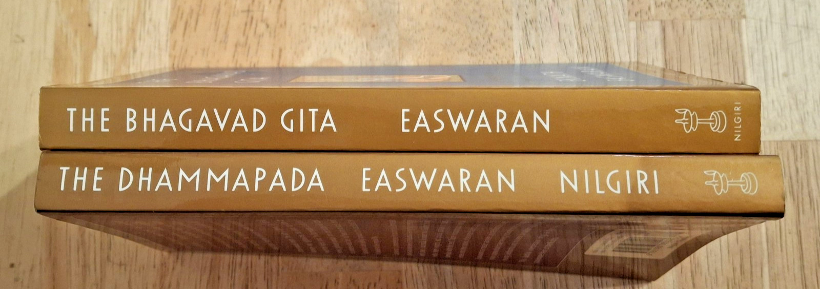 The Bhagavad Gita & The Dhammapada -Eknath Easwaran (tr.-As New pb.