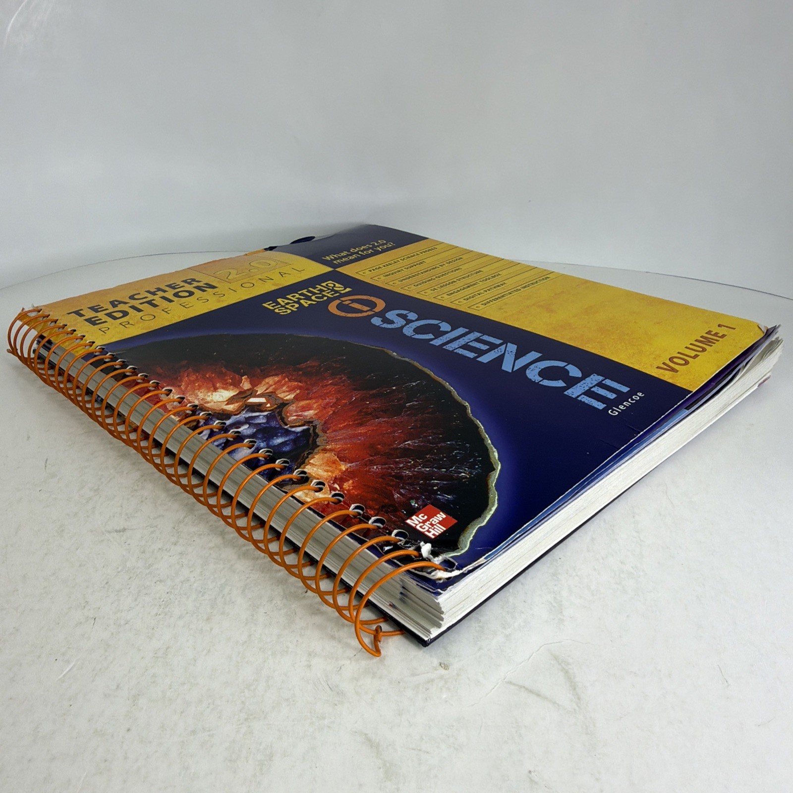 Earth & Space Teacher Edition 2.0 Professional Set – Volumes 1 & 2