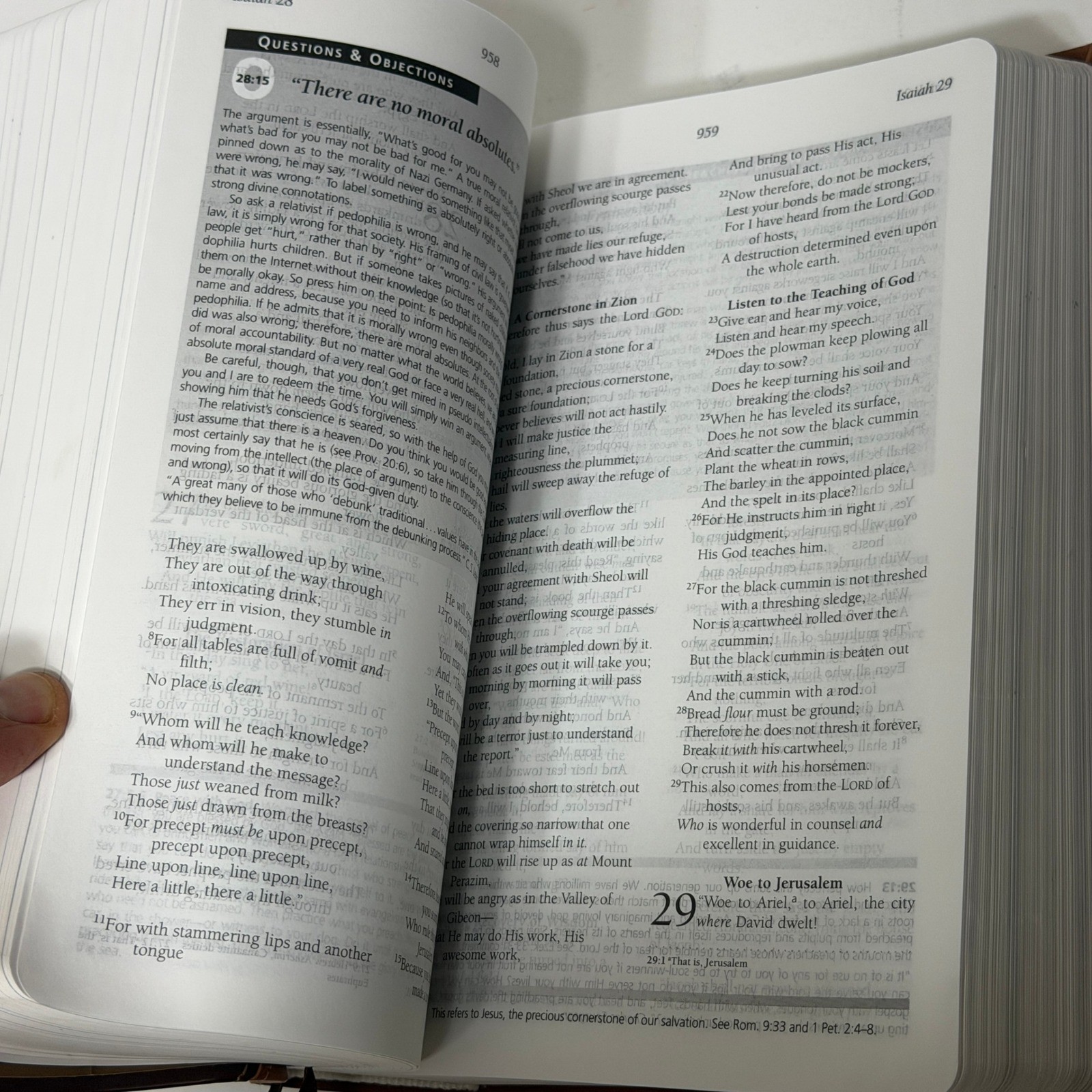Bridge-Logos Bible Unisex OS Brown The Evidence Study Bible NKJV Ray Comfort Duo