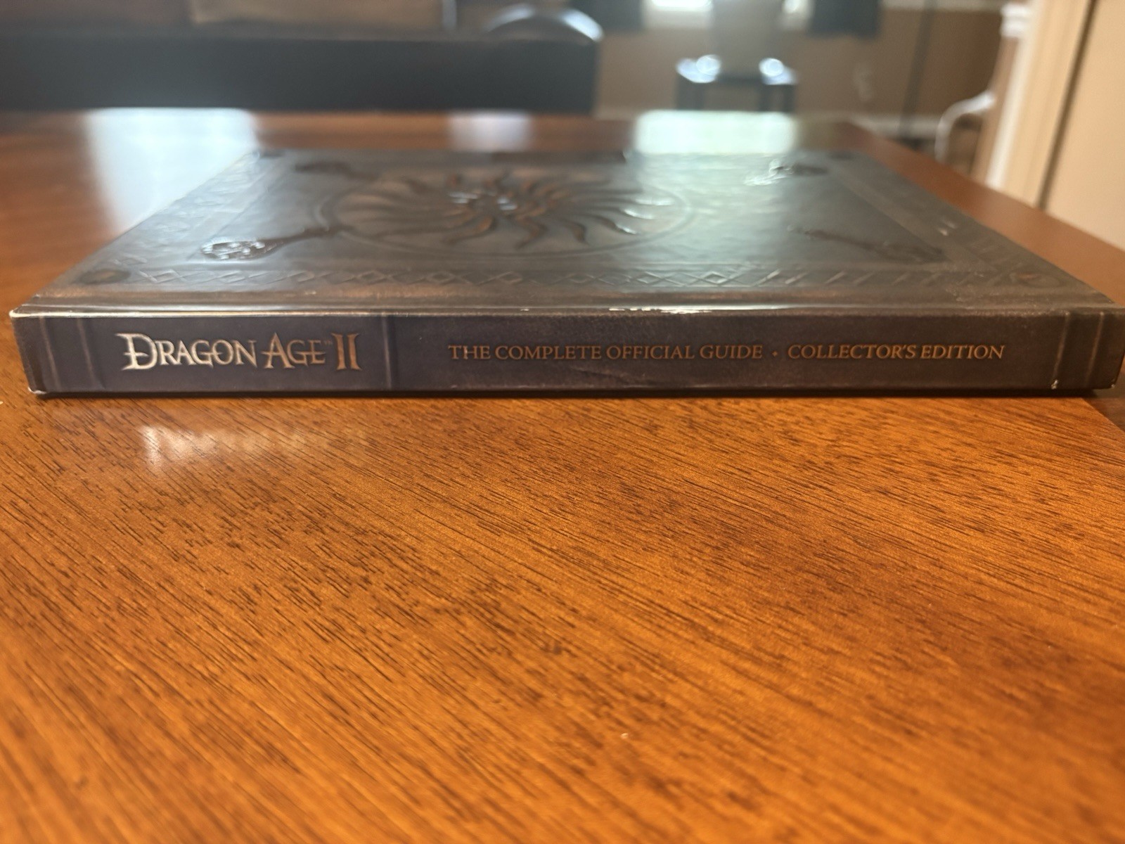 Dragon Age II Collector’s Edition Hardback Official Strategy Game Guide