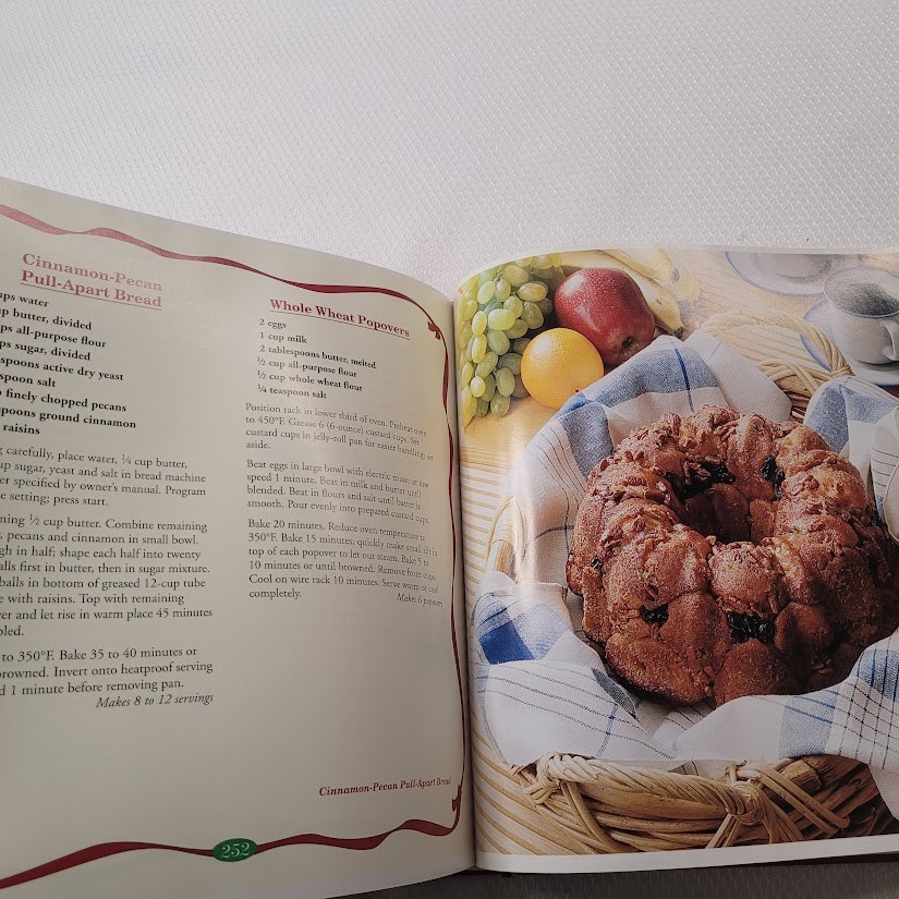Christmas Cookbook Country Recipes LARGE Hardcover Dinners Desserts Holidays