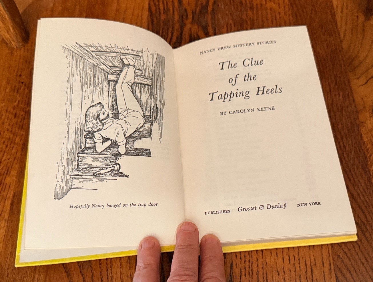 Nancy Drew #16 The Clue of the Tapping Heels 1969 White Endpapers