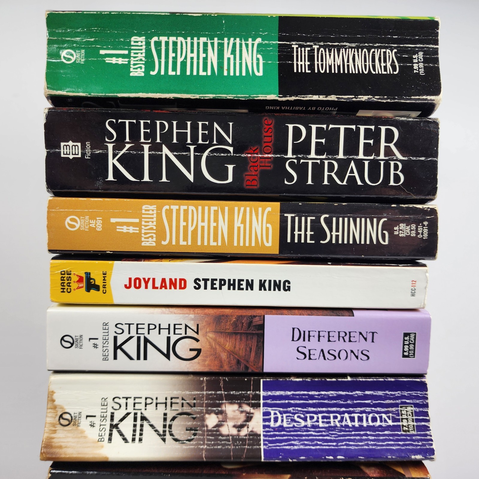 Lot of 10 Paperback Books by Stephen King Shining, Tommyknockers, Firestarter…