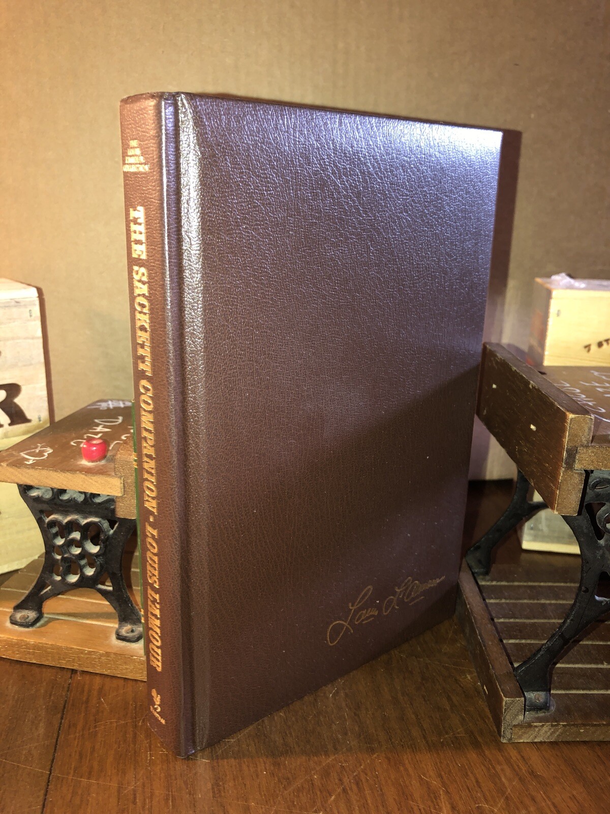 THE SACKETT COMPANION Louis L’Amour Leatherette Collection LIKE NEW