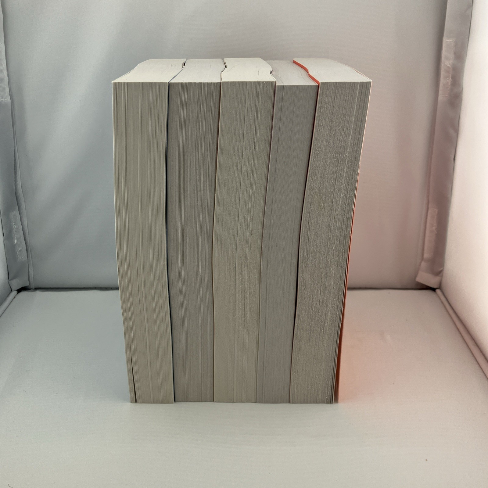 SIGNED by Ali Hazelwood 5-Book Bundle. Love Hypothesis, Love on the Brain & more