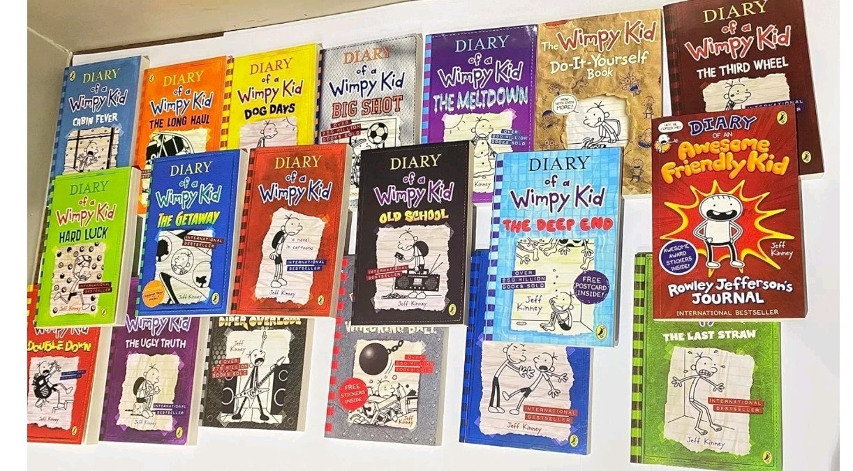 Diary of a Wimpy Kid 19 Book Paperback Box Set COMPLETE NEW SEALED Free Shipping